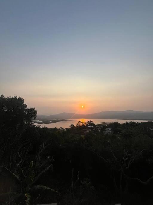 Vista de Casa - Casa com vista para a lagoa