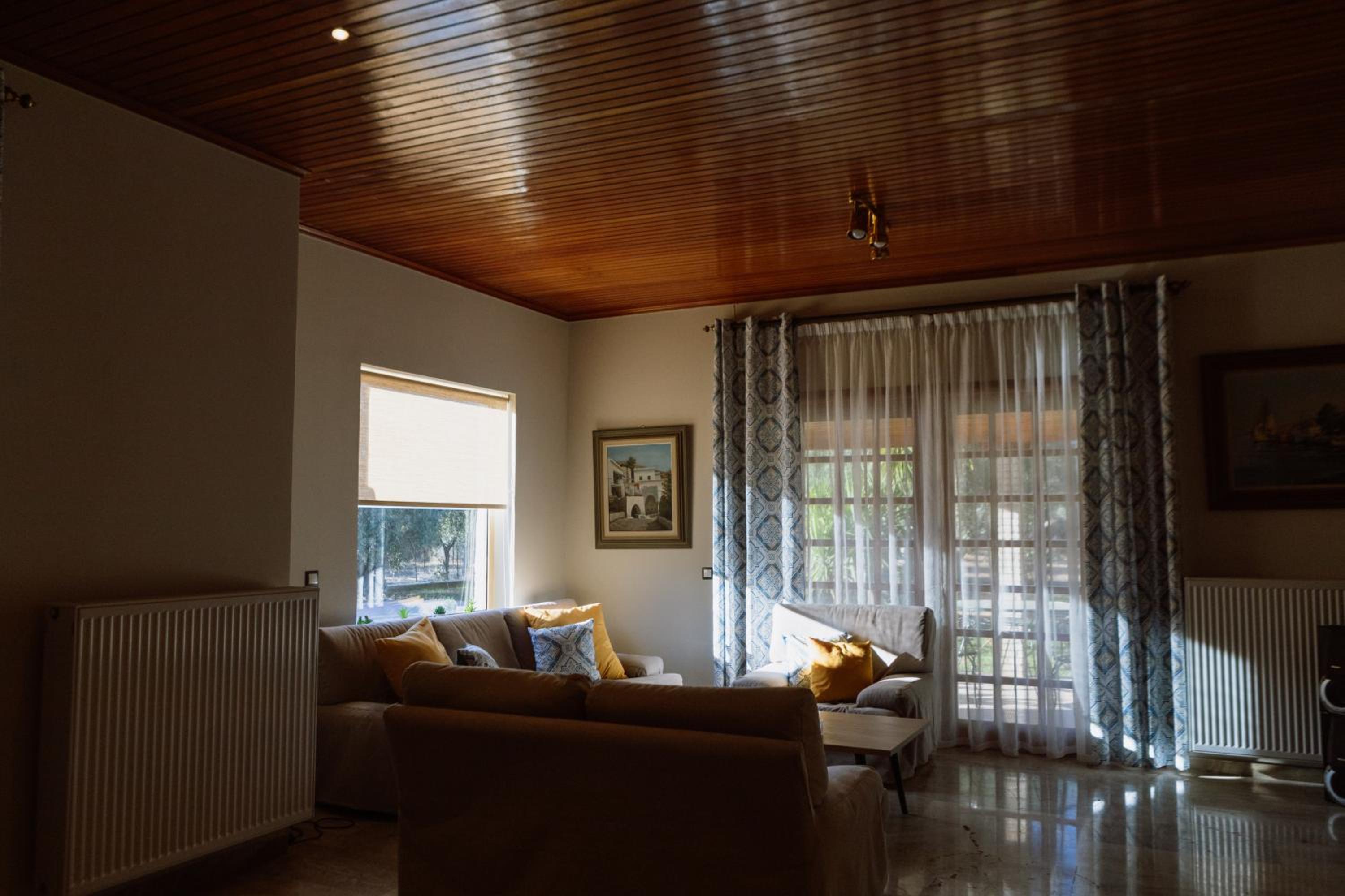 Gravanis Resort
