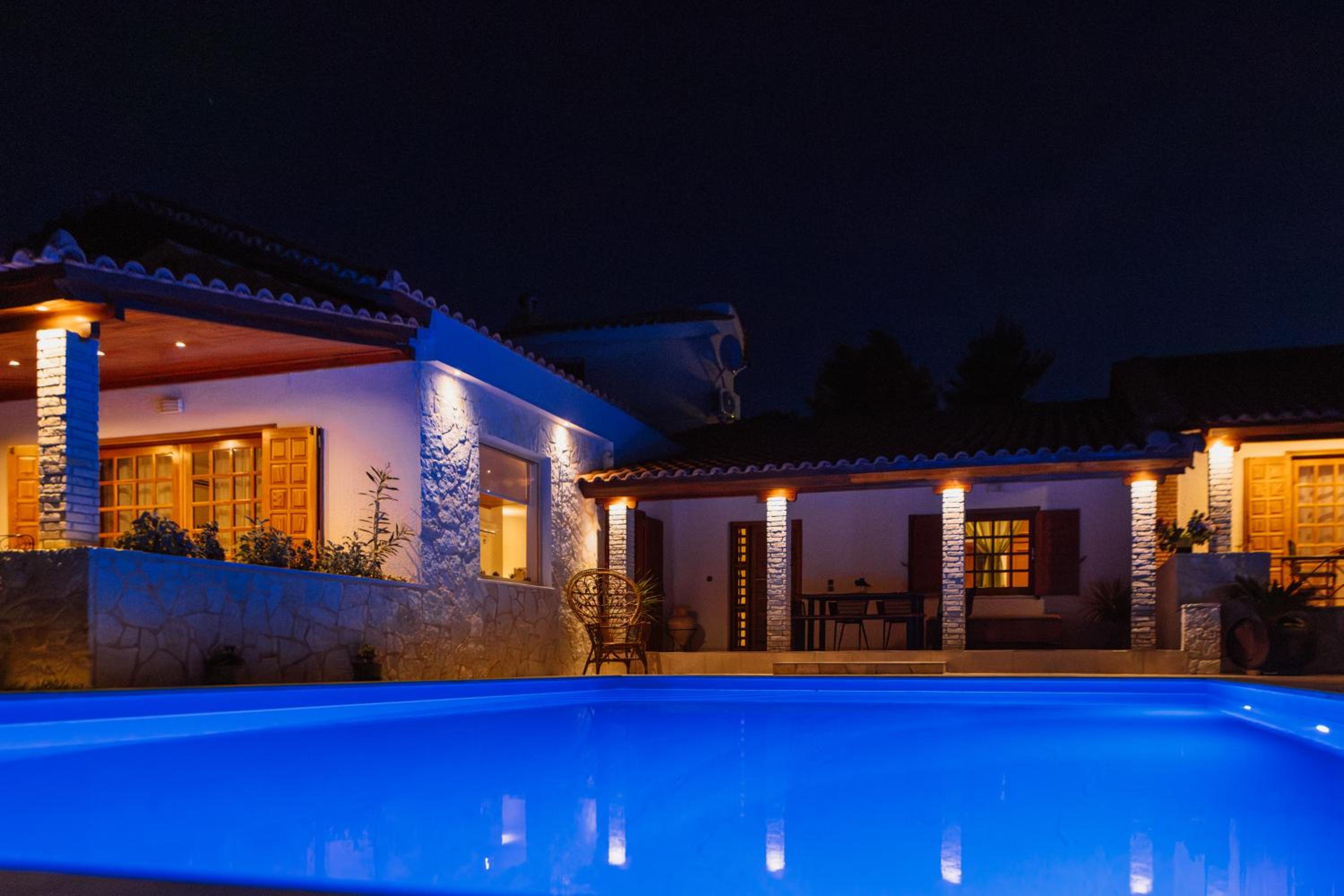 Gravanis Resort