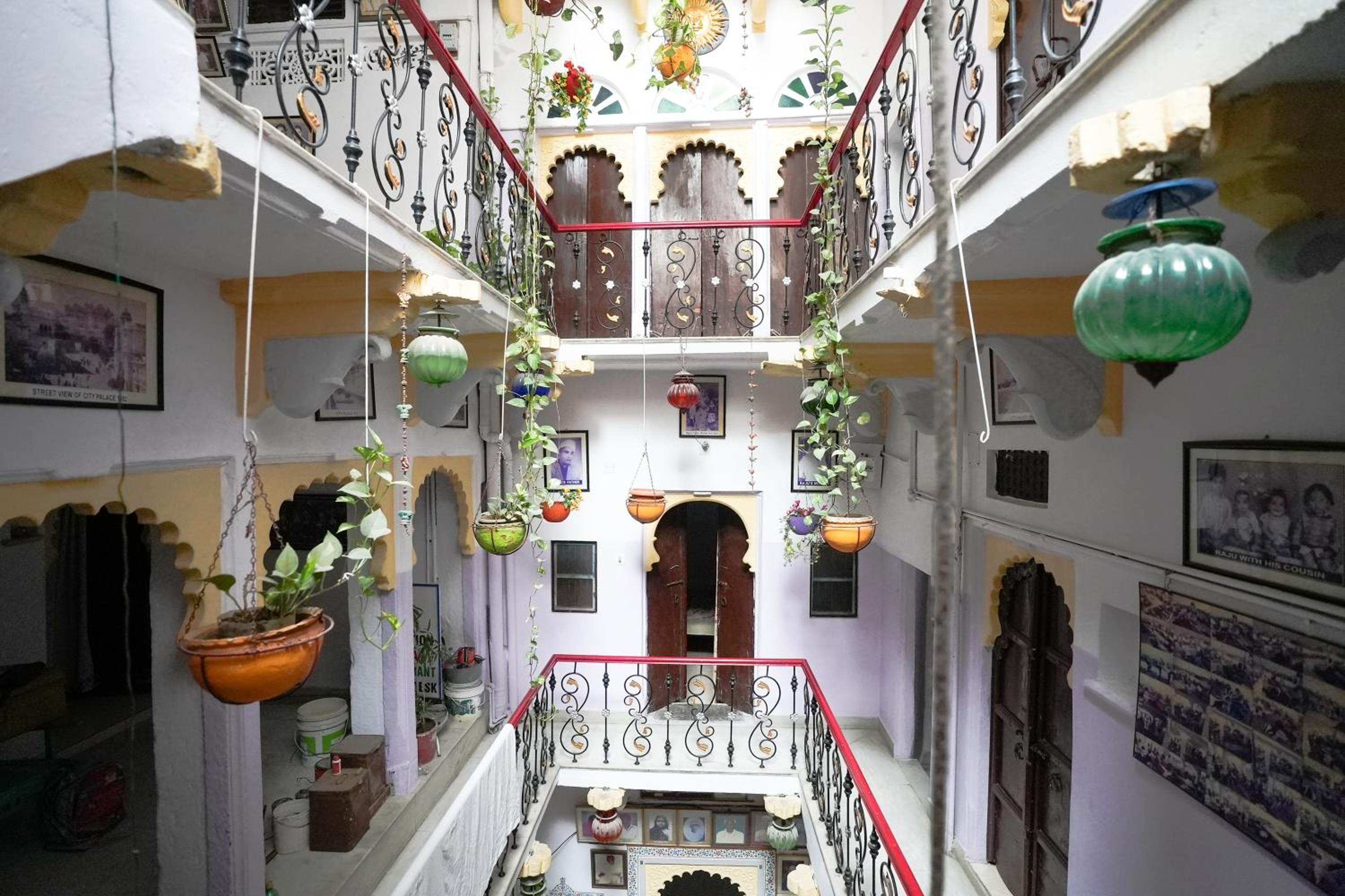 Nukkad Guest House Near Lake Pichola view 2