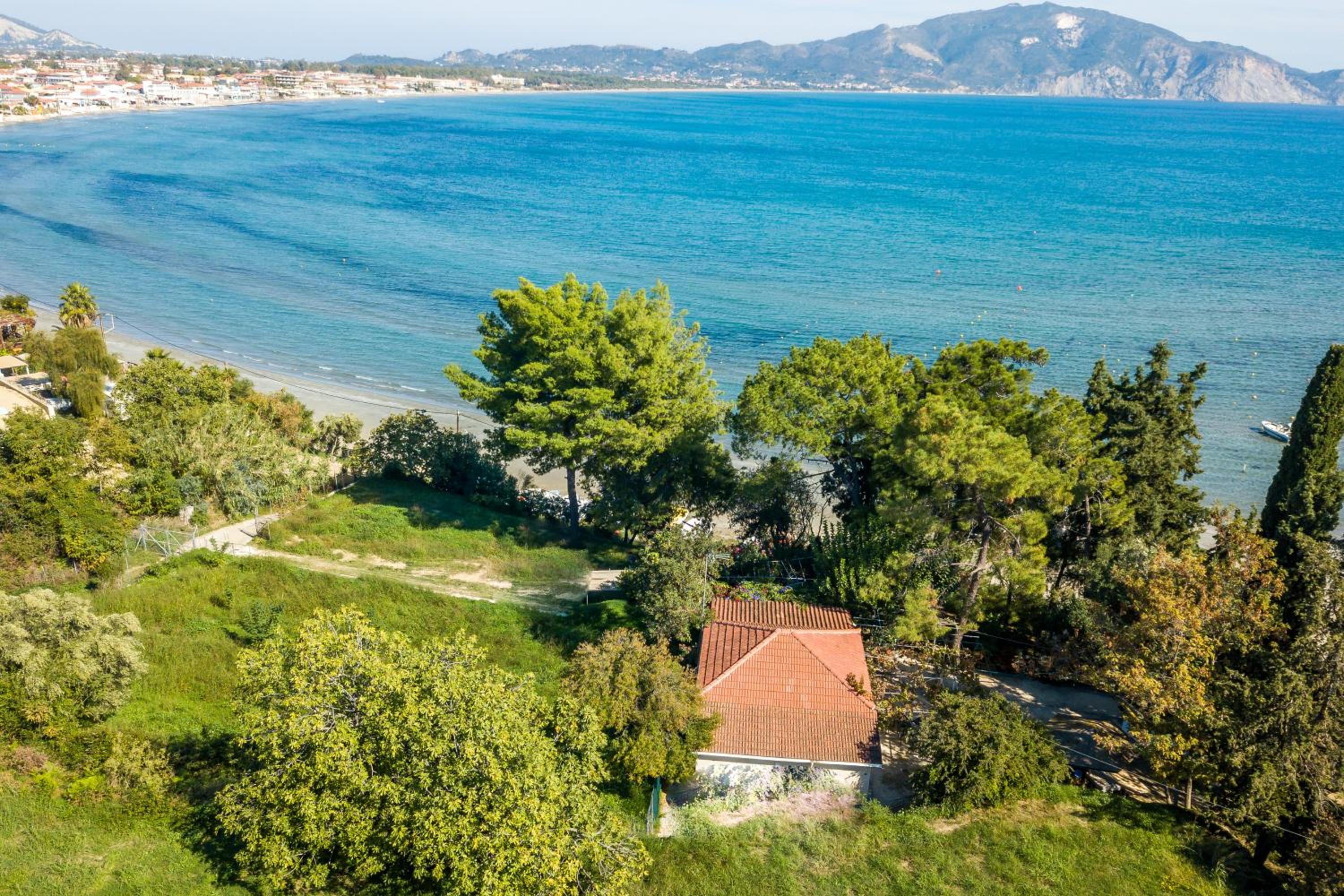 Laganas Vacations - Thegi SeaFront House - Property Image 2