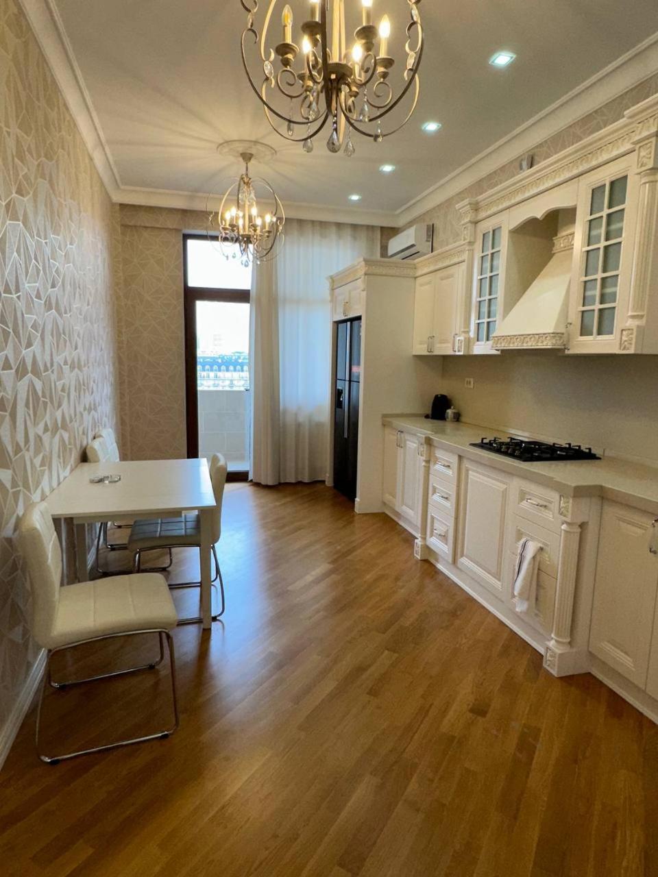 Premium Central Apartments