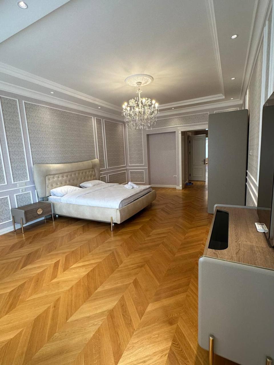 Premium Central Apartments