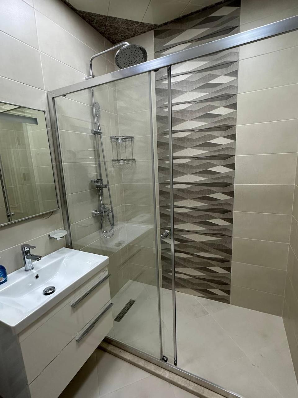 Premium Central Apartments