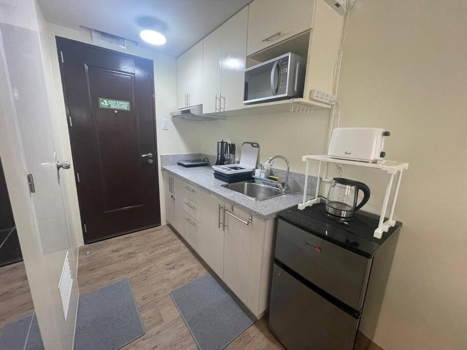 Greenside Gateway Affordable Condo in Silang