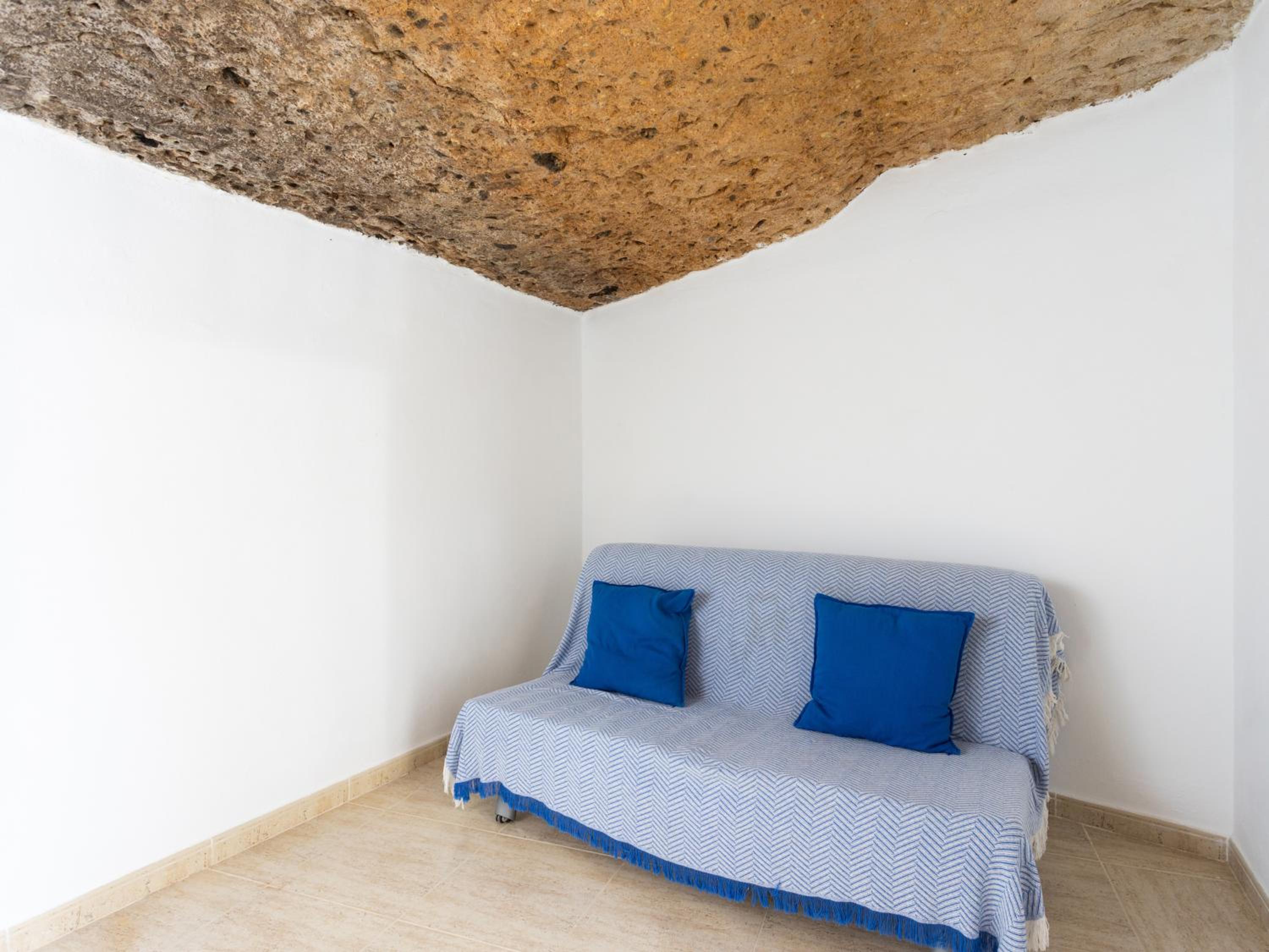 Poris Home Rock