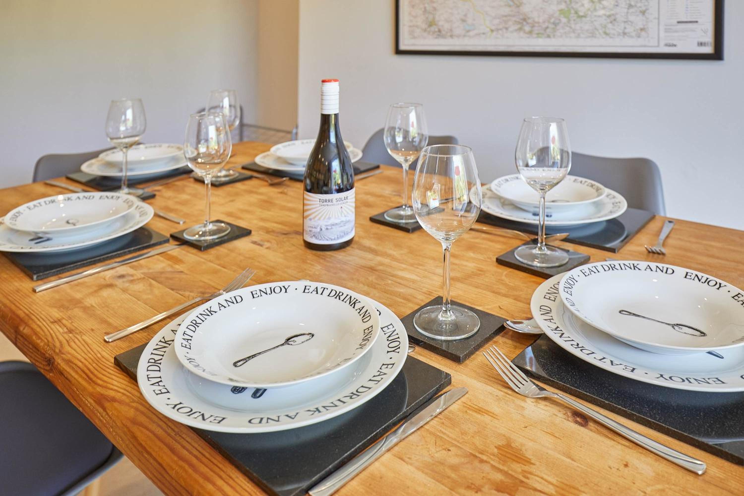 Just The Place River View 3 BR Cottage in Masham view 4