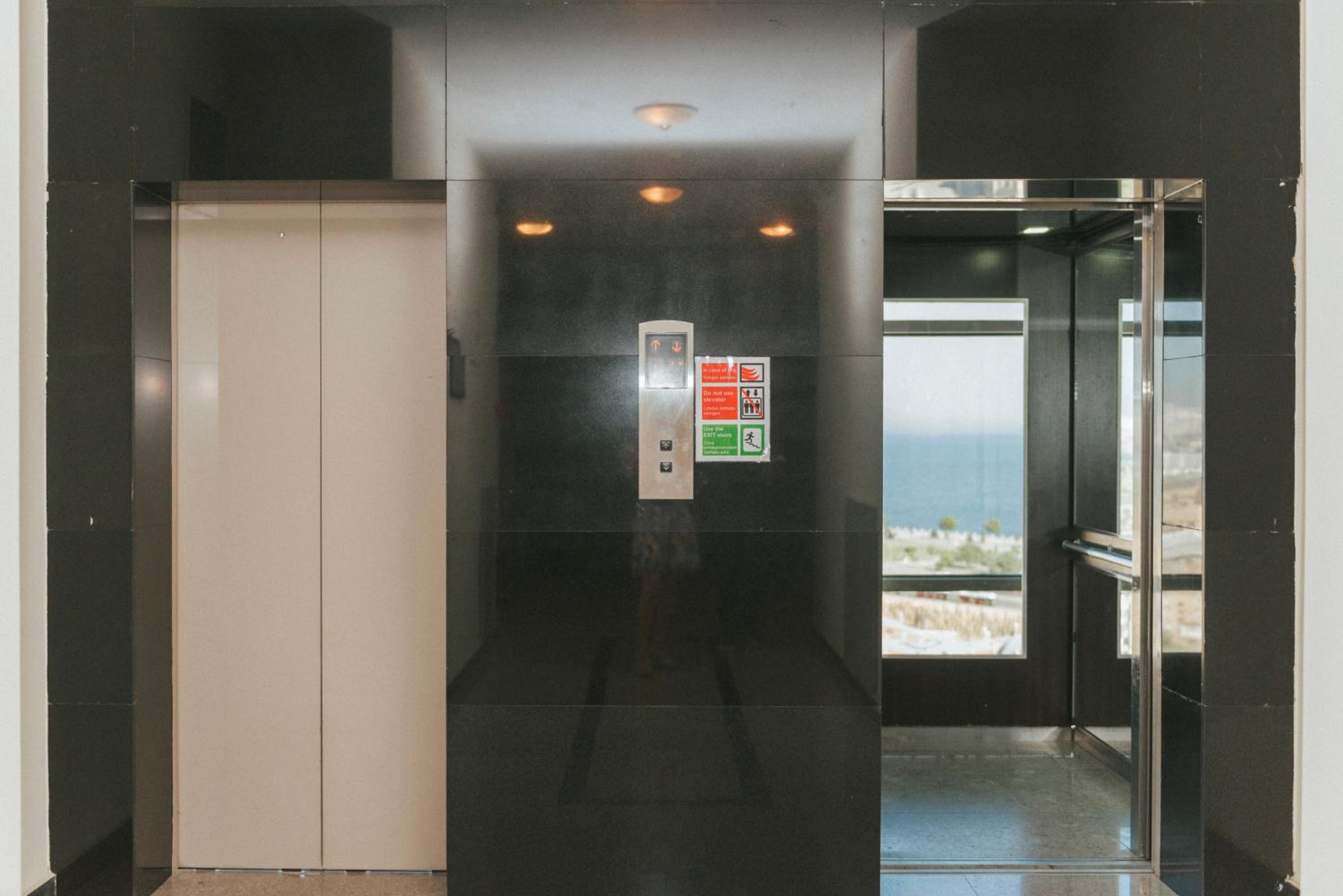 Premium Central Apartments
