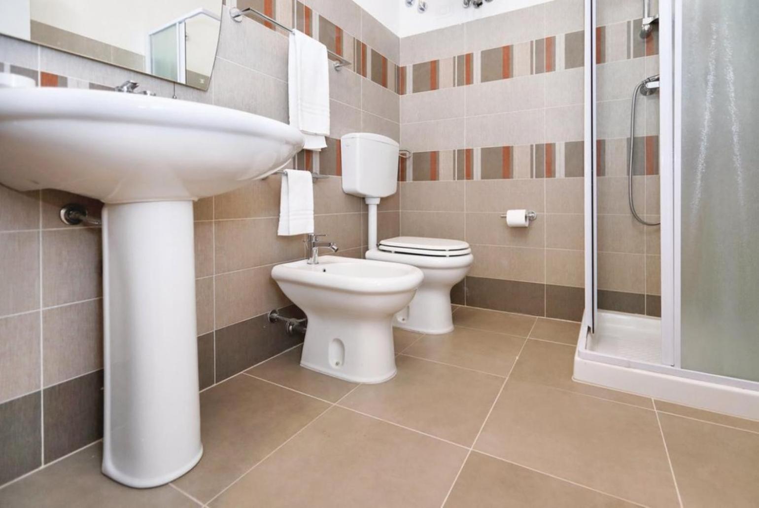 Dune en Scicli — bathroom