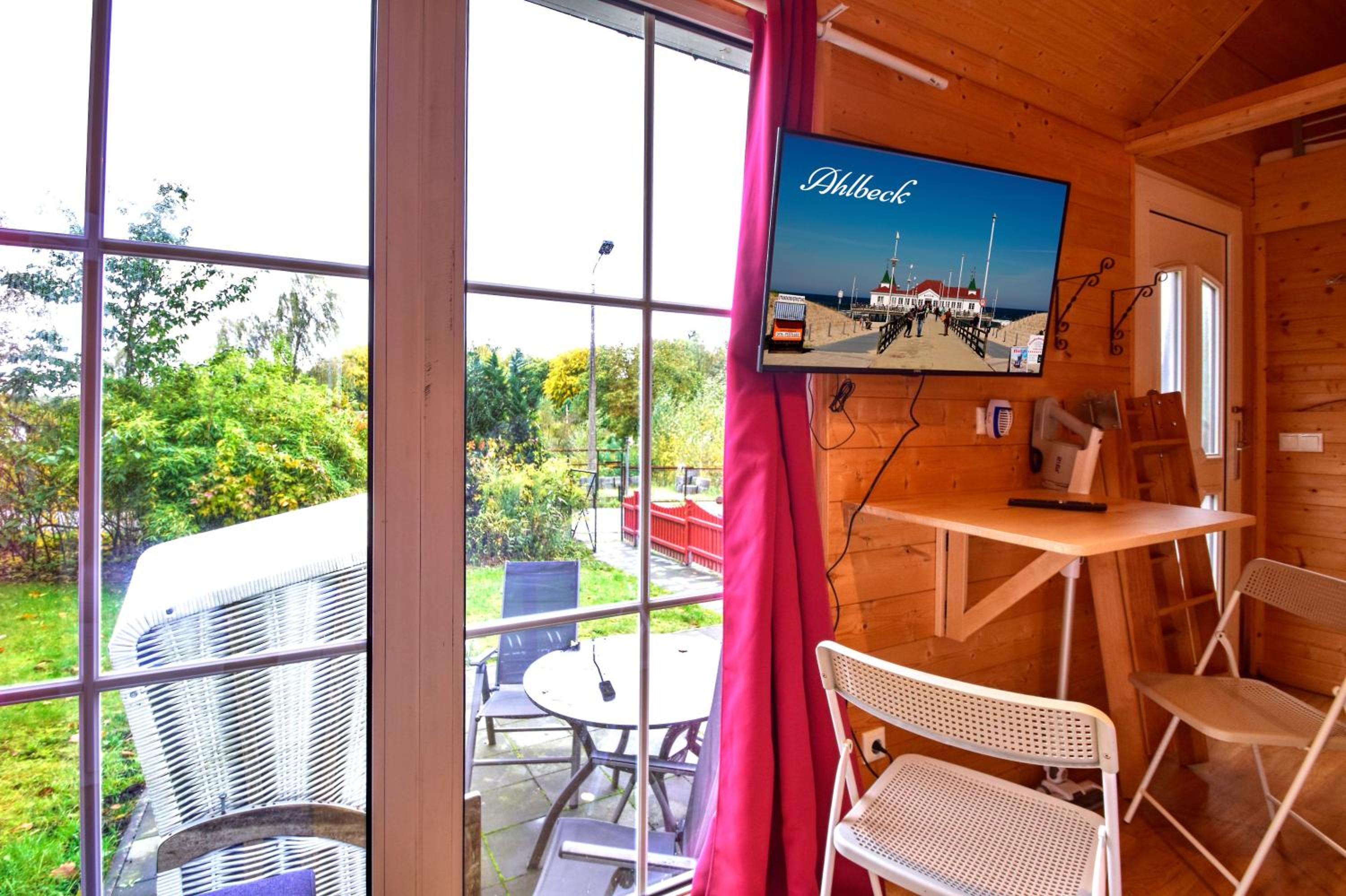 Tiny House Strandwagen mit Terrasse
