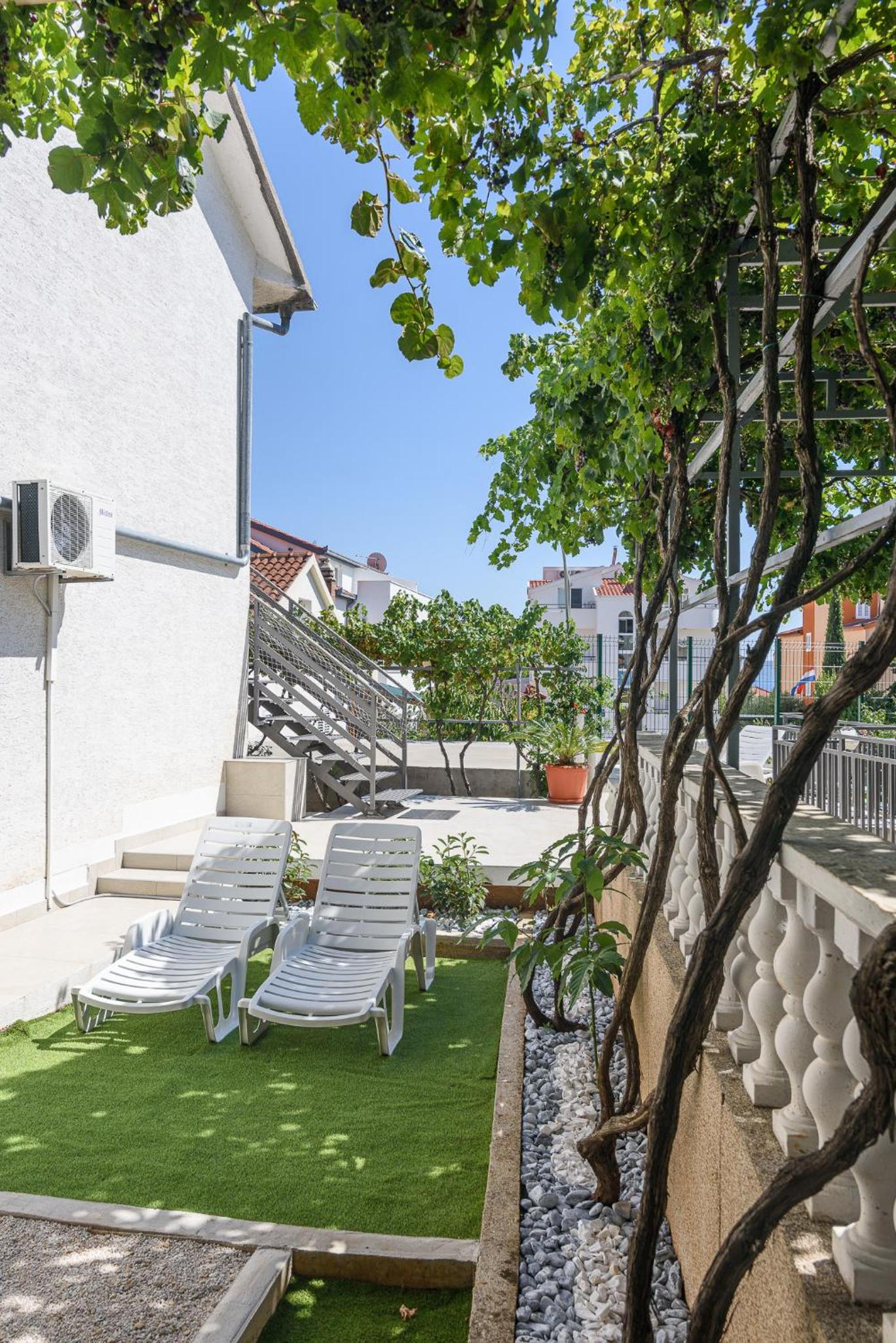Apartment Bougainvillea