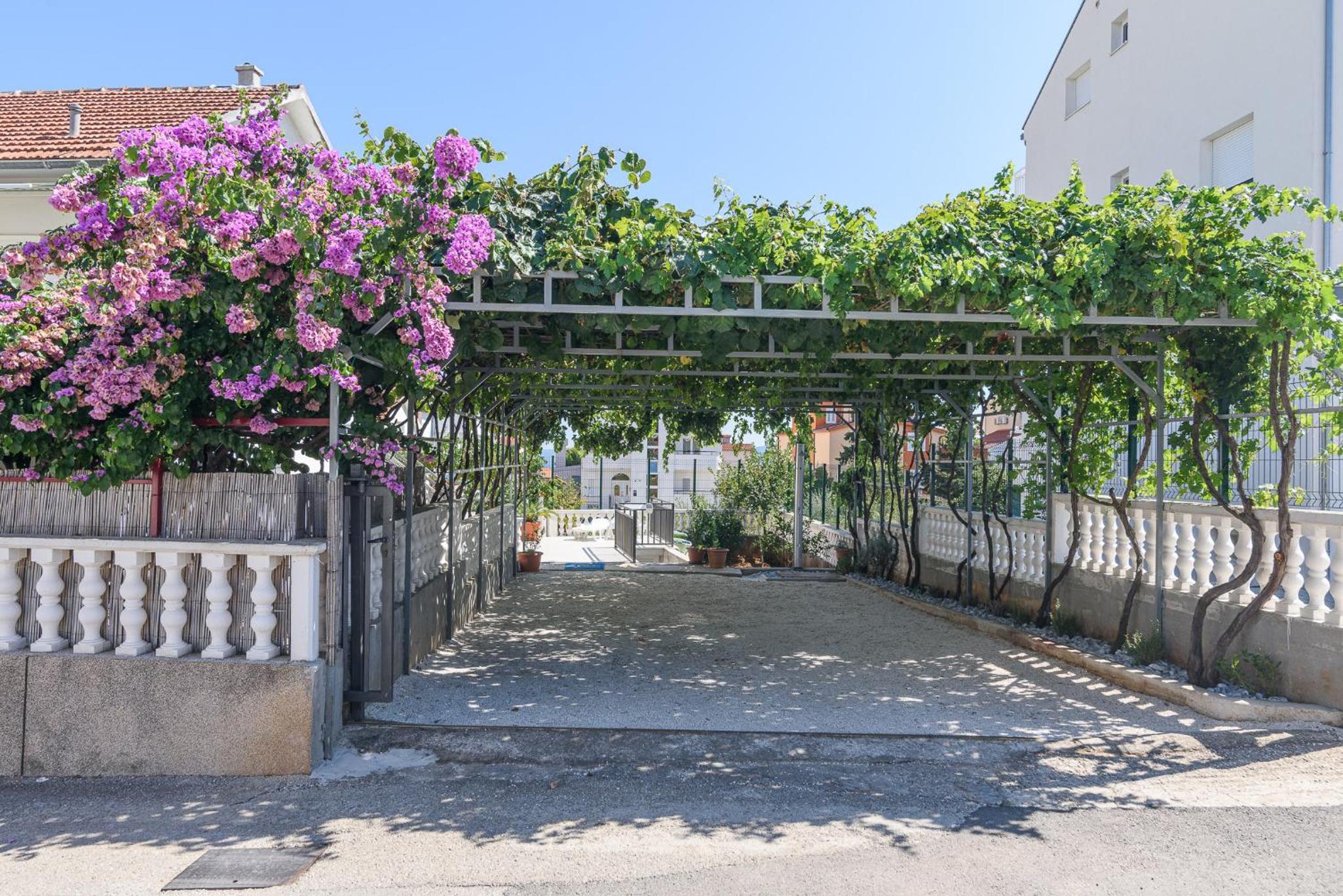 Apartment Bougainvillea