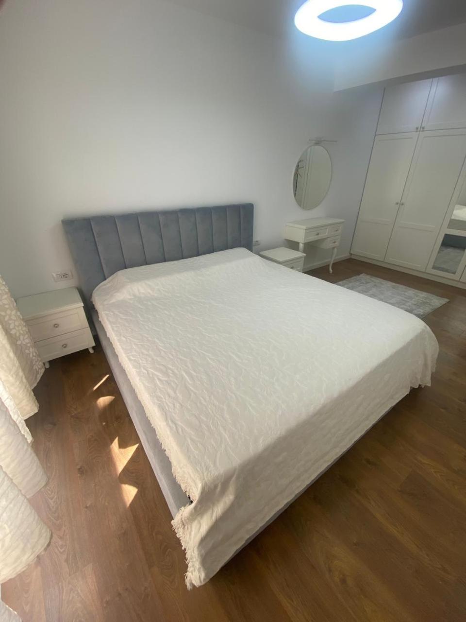 Jolie Center Apartment 2