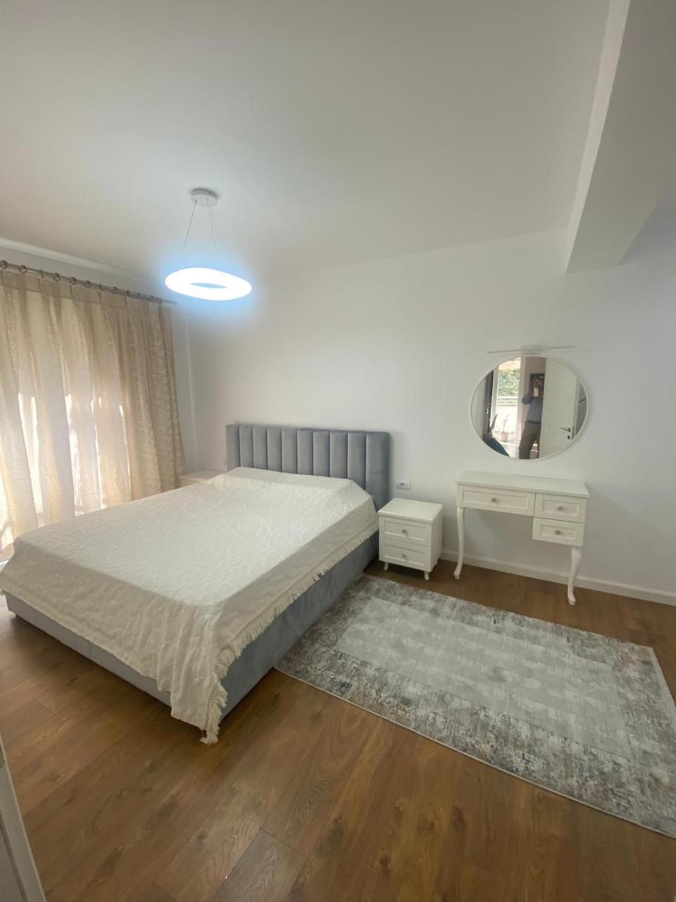 Jolie Center Apartment 2
