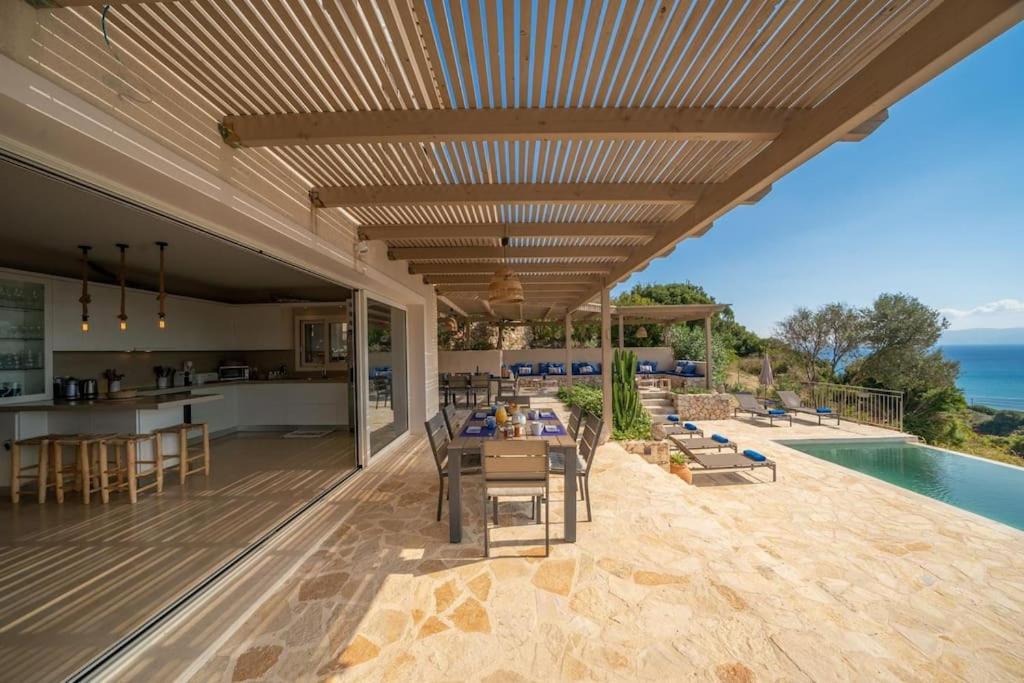 Villa Filakia in Ratzakli view 5