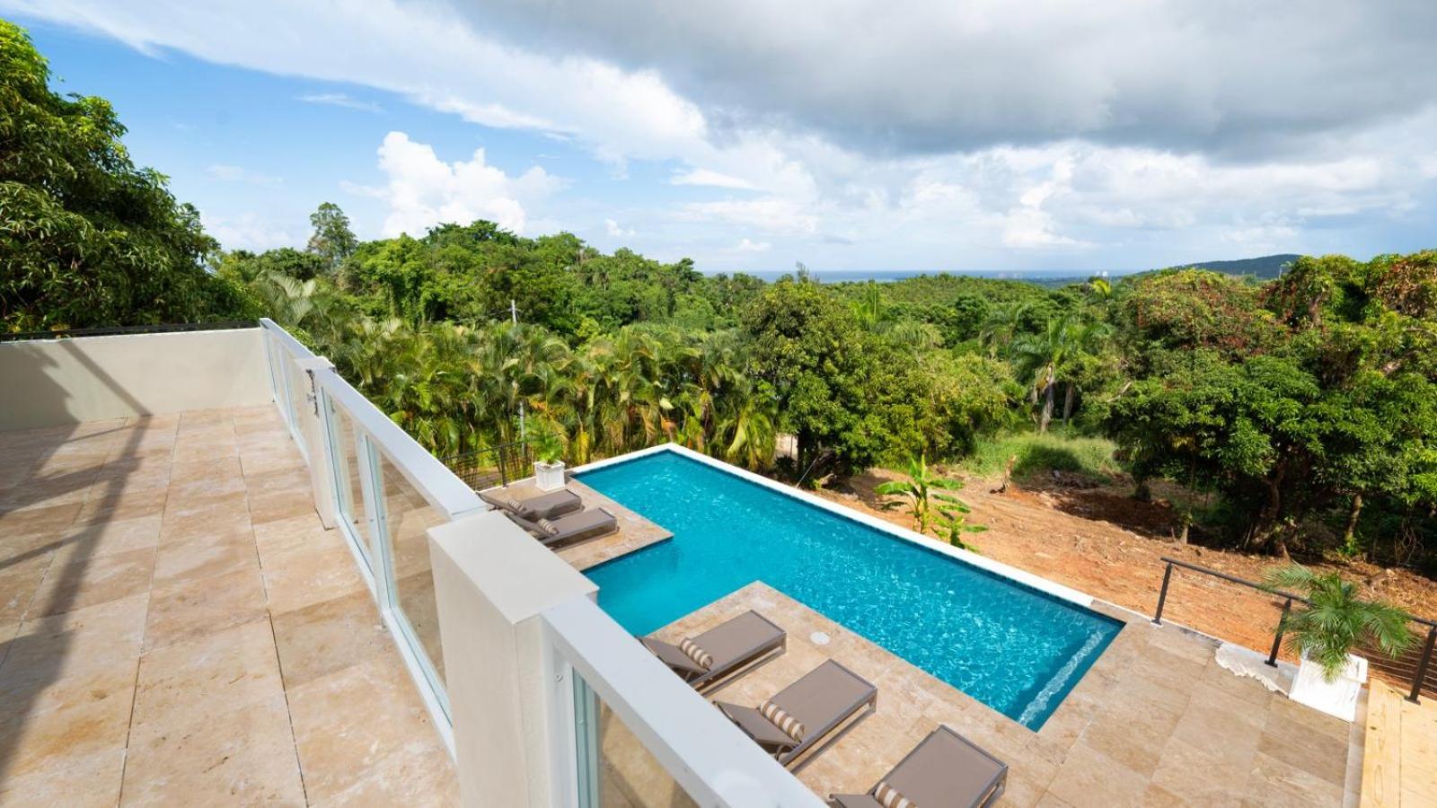 Haven View - Serene Private Rainforest Escape