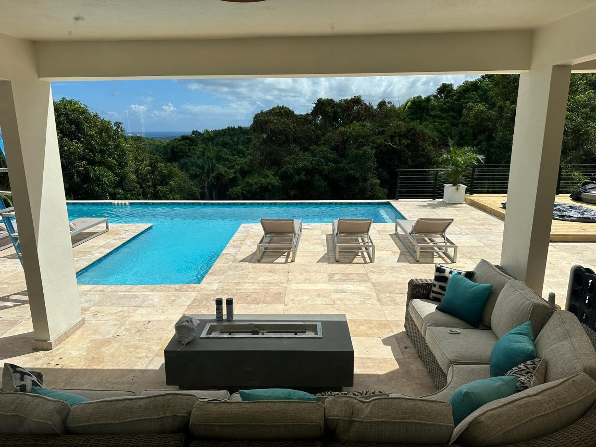 Haven View - Serene Private Rainforest Escape