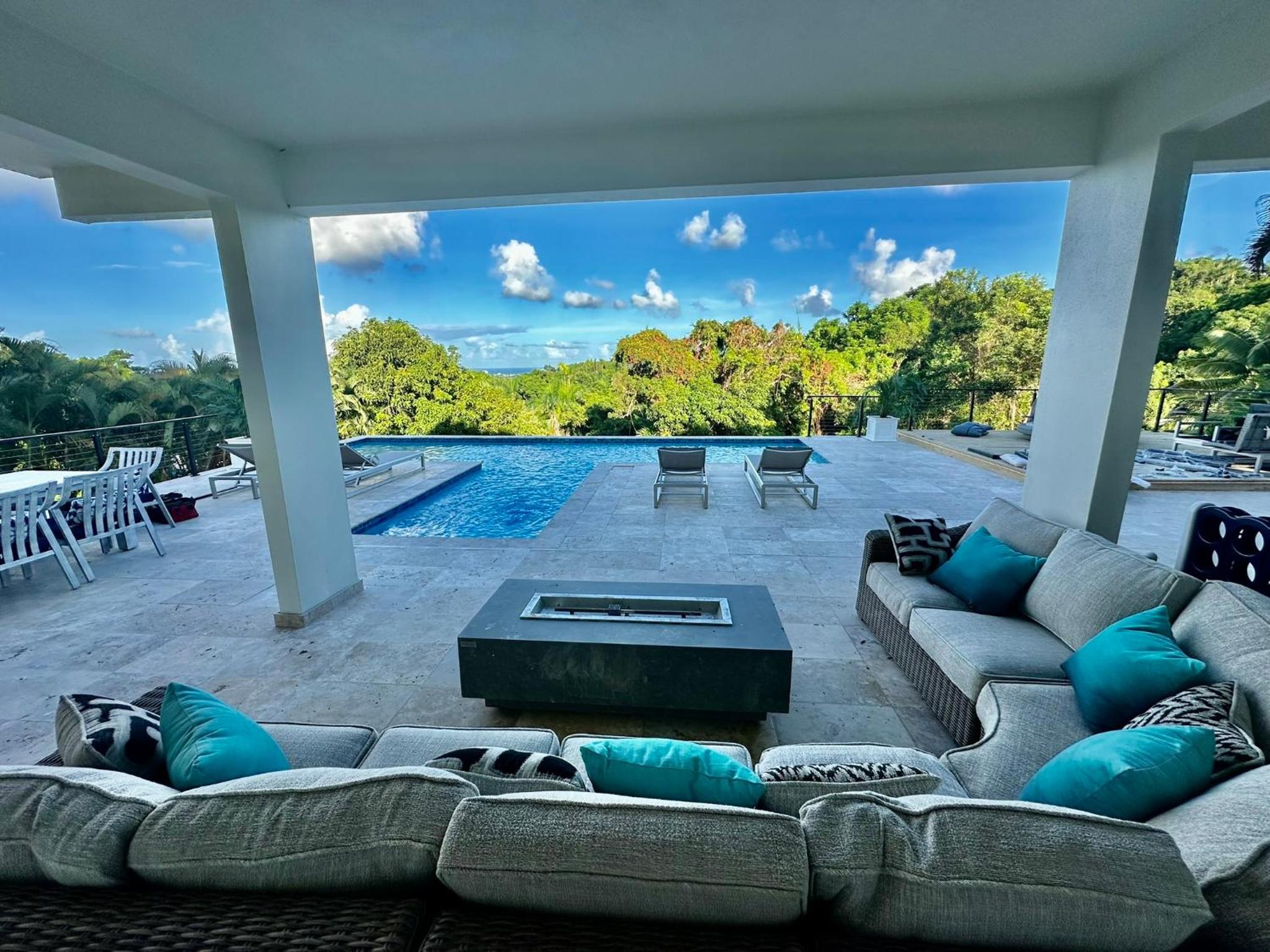 Haven View - Serene Private Rainforest Escape