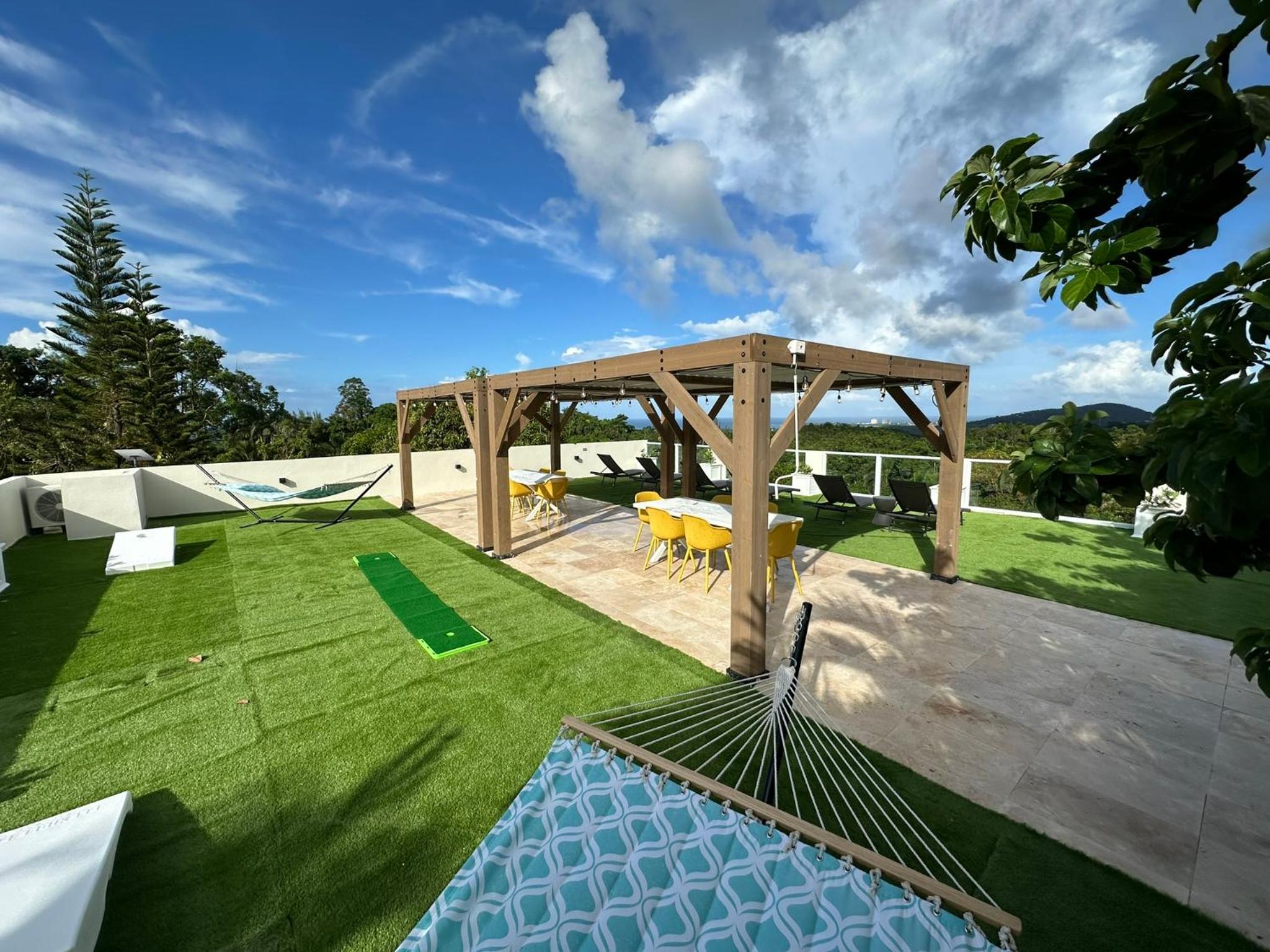 Haven View - Serene Private Rainforest Escape