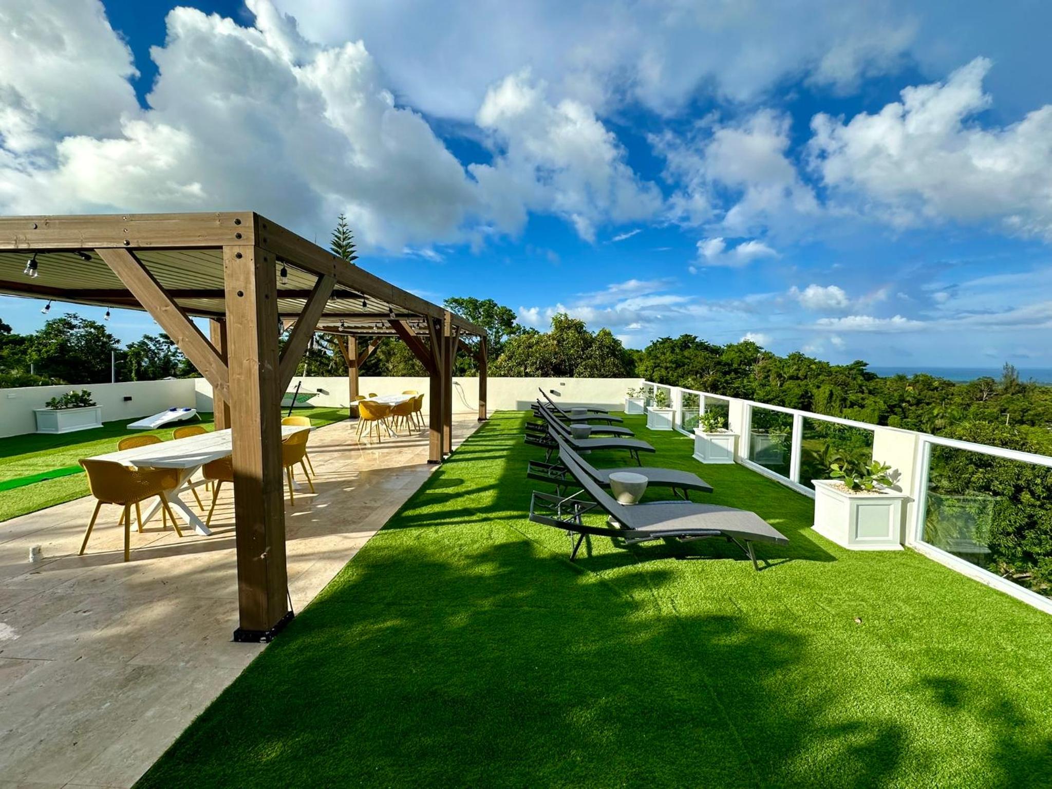 Haven View - Serene Private Rainforest Escape