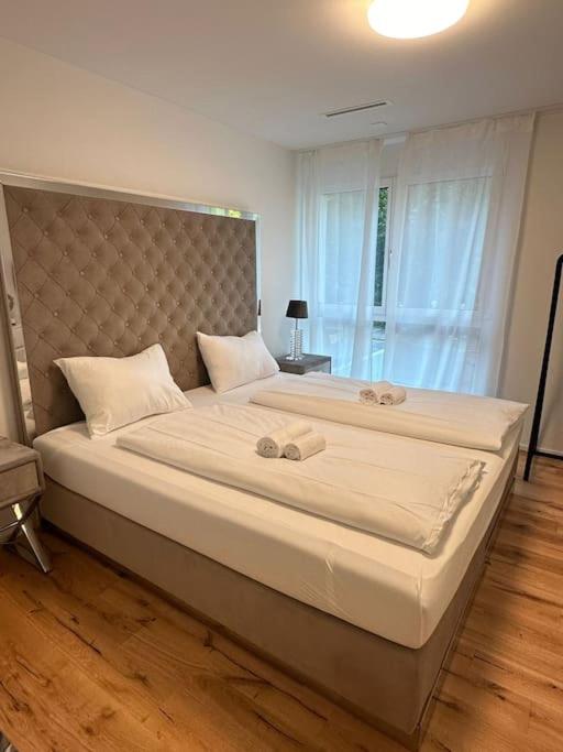 Modern Apt with top location in Kloten