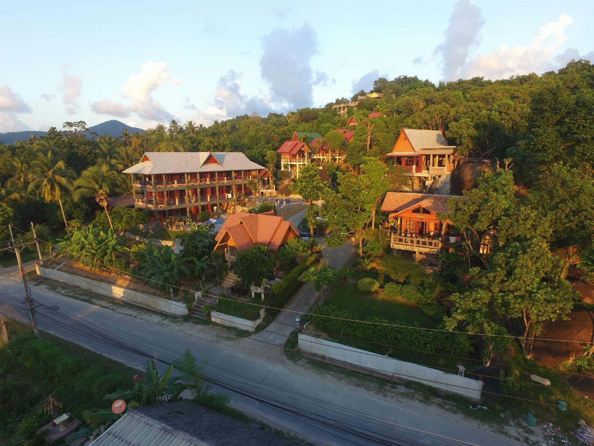 Sea Rock Resort