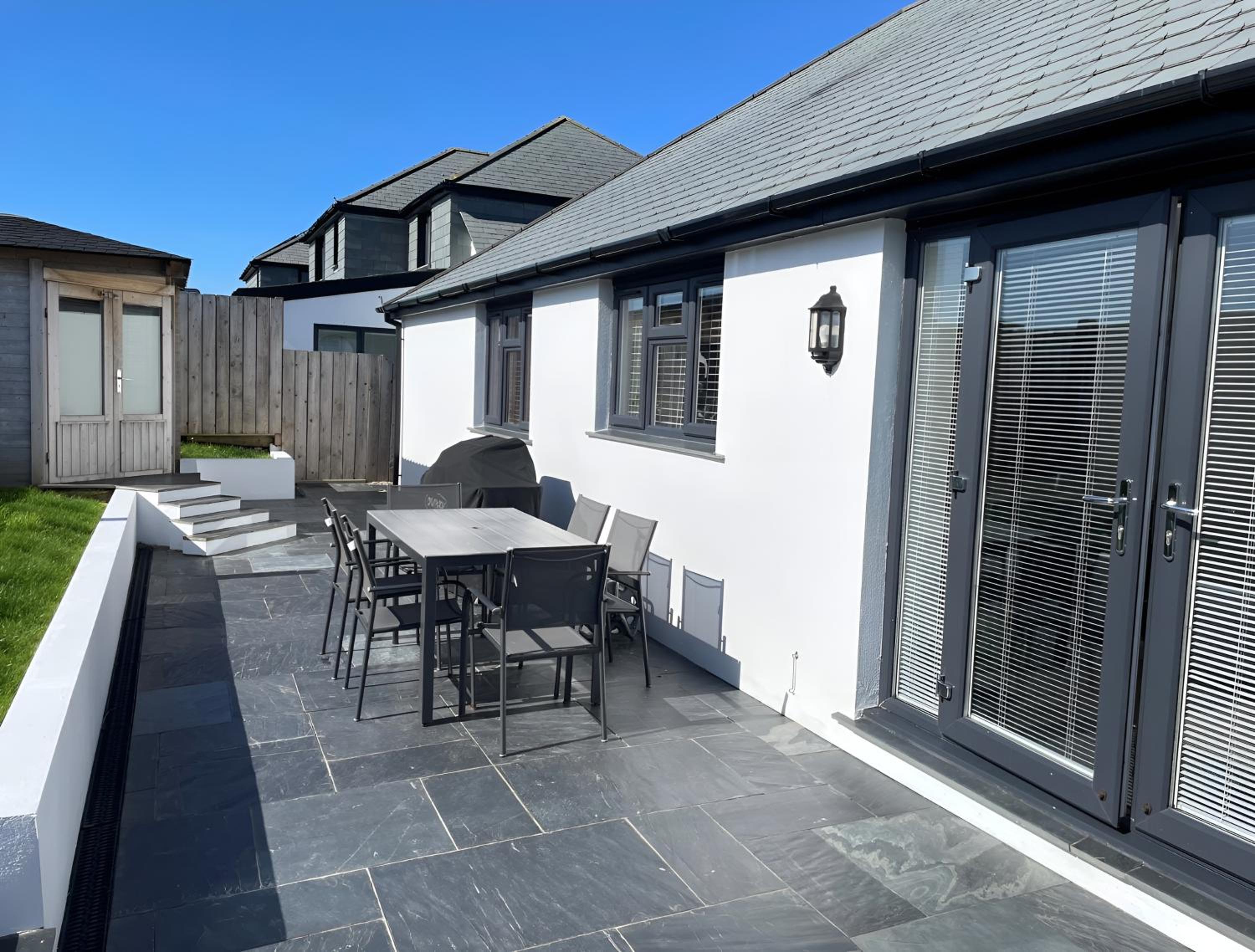 A Modern Holiday Home in the Heart of St Merryn view 2