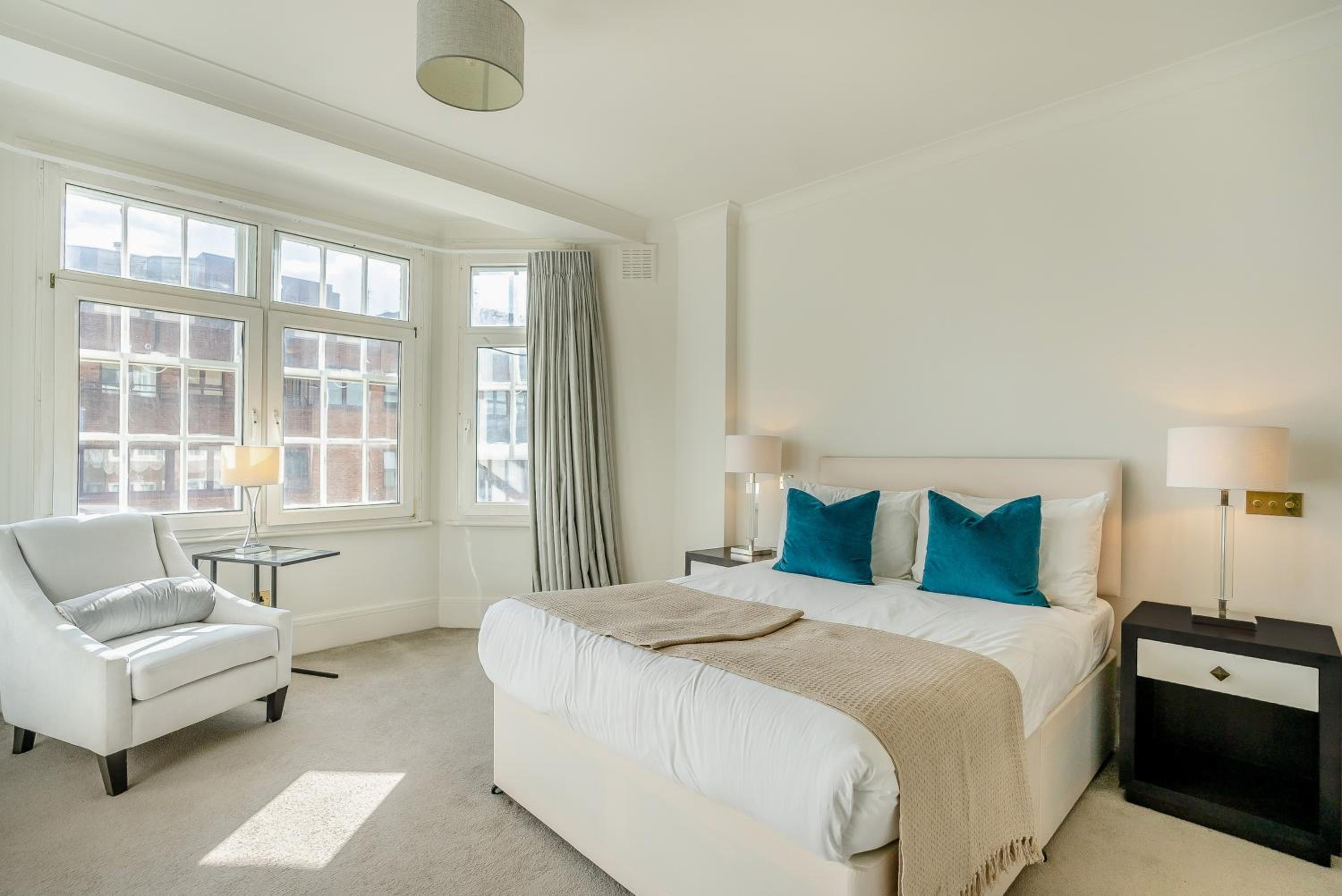 Strathmore Court Apartments