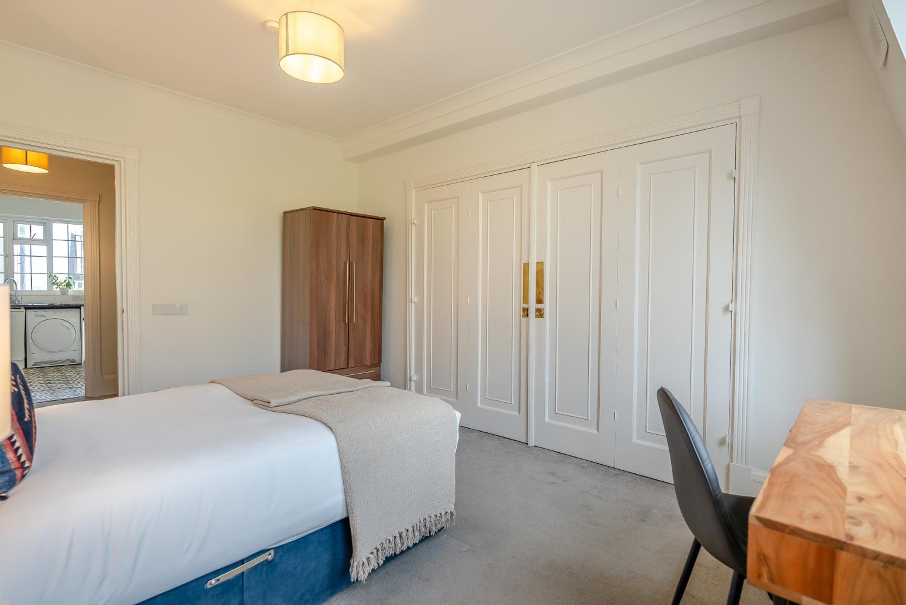 Strathmore Court Apartments