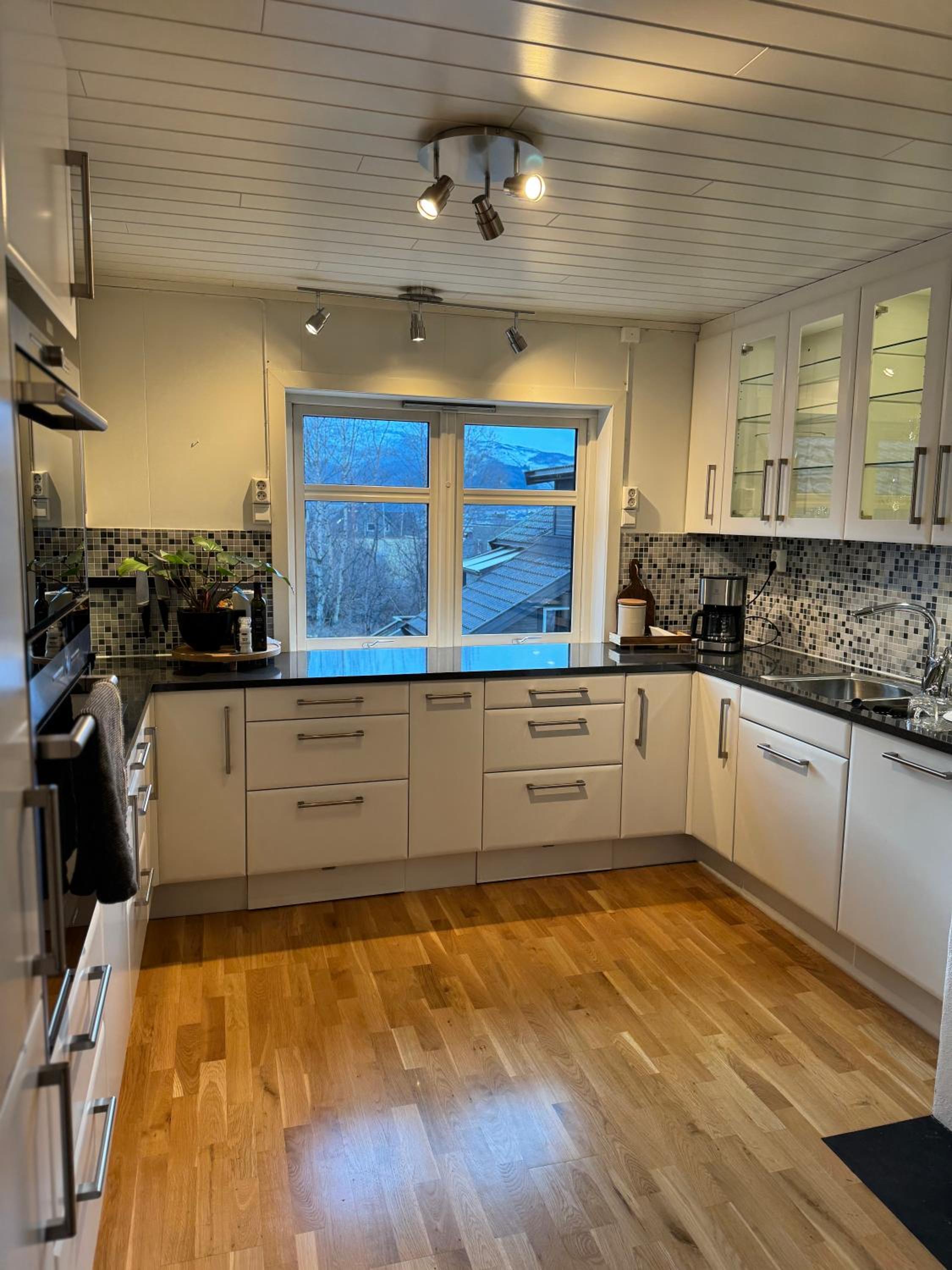 Villa in central Narvik! view 3