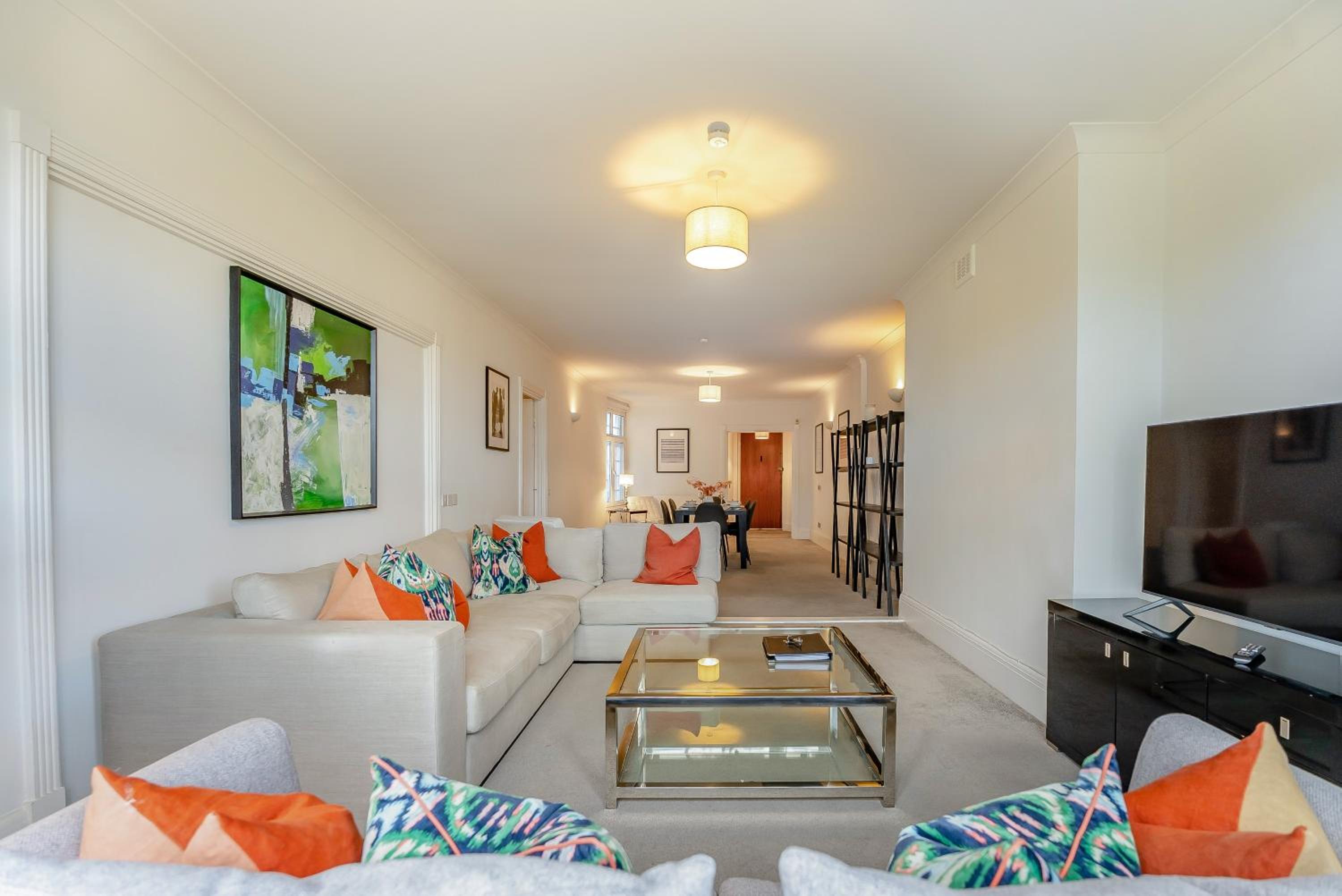 Strathmore Court Apartments
