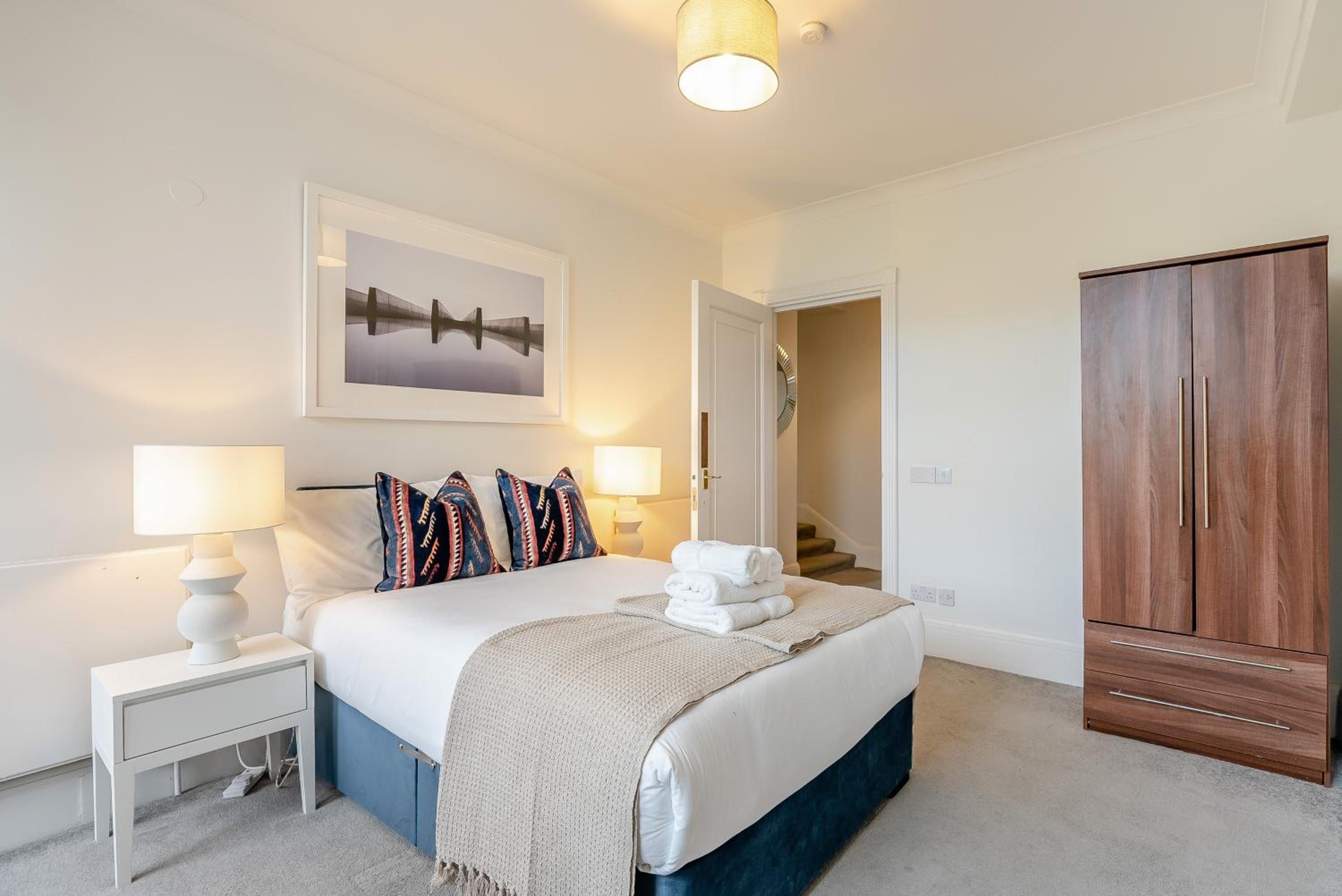 Strathmore Court Apartments