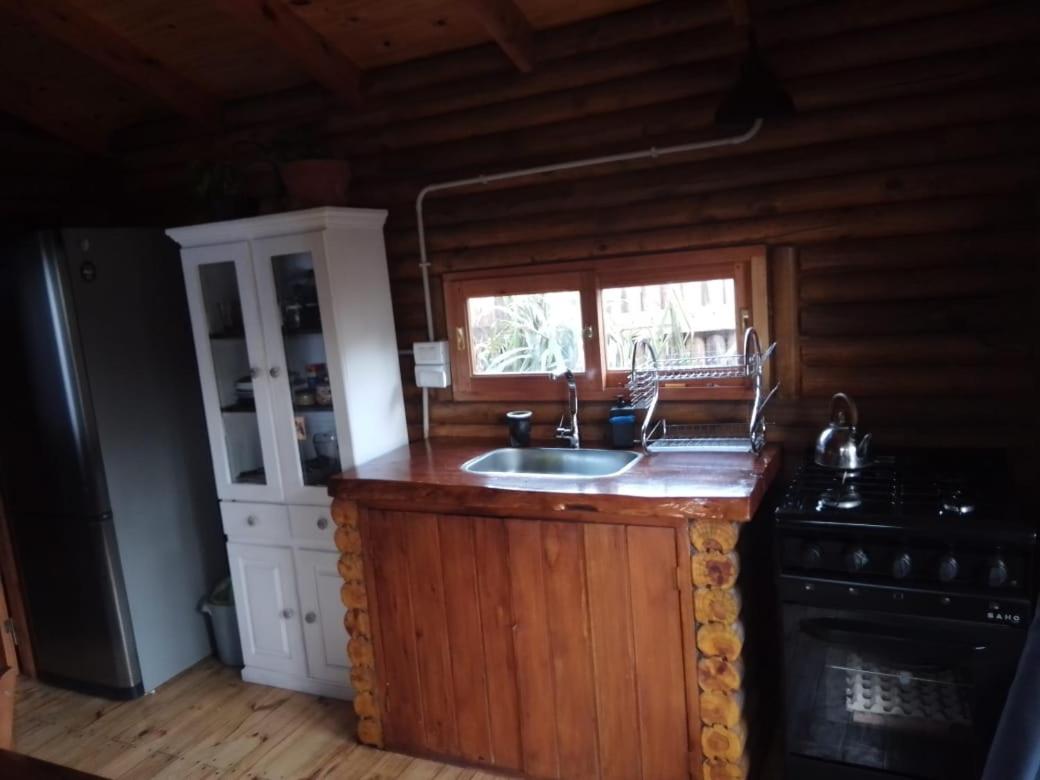 Foresta Acantilados, Casa Container y Cabaña de Troncos