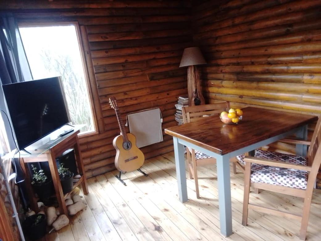 Foresta Acantilados, Casa Container y Cabaña de Troncos
