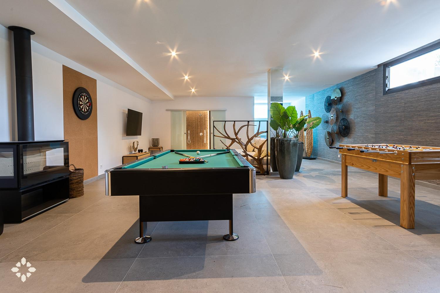 Villa Romeo by Abahana Luxe