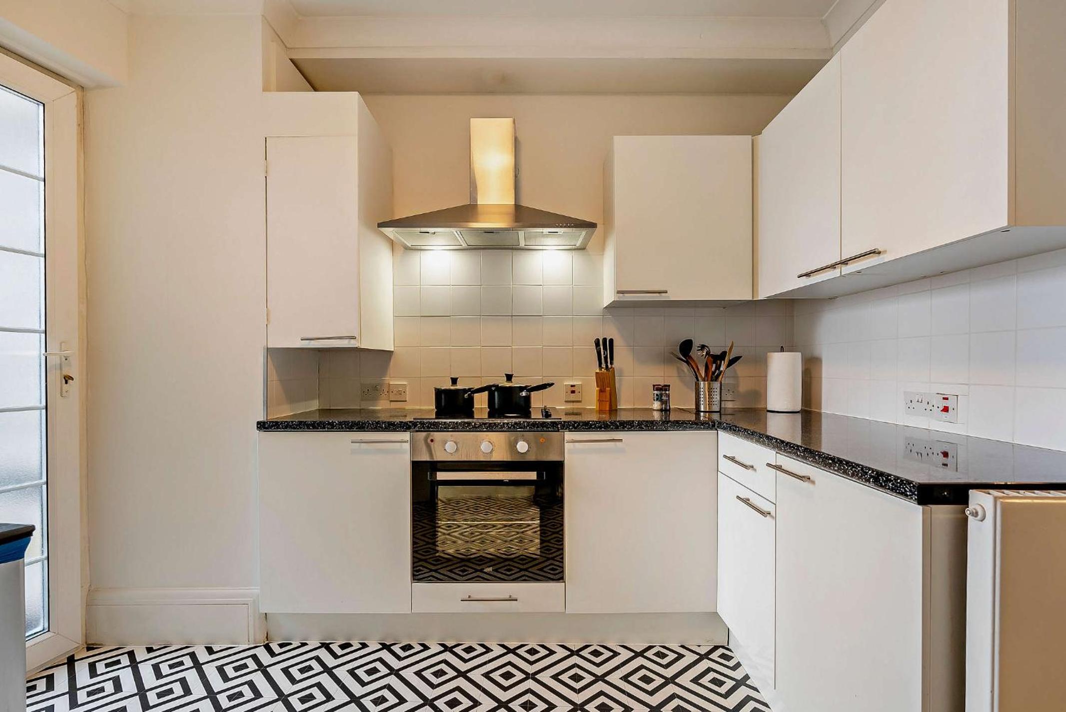 Strathmore Court Apartments