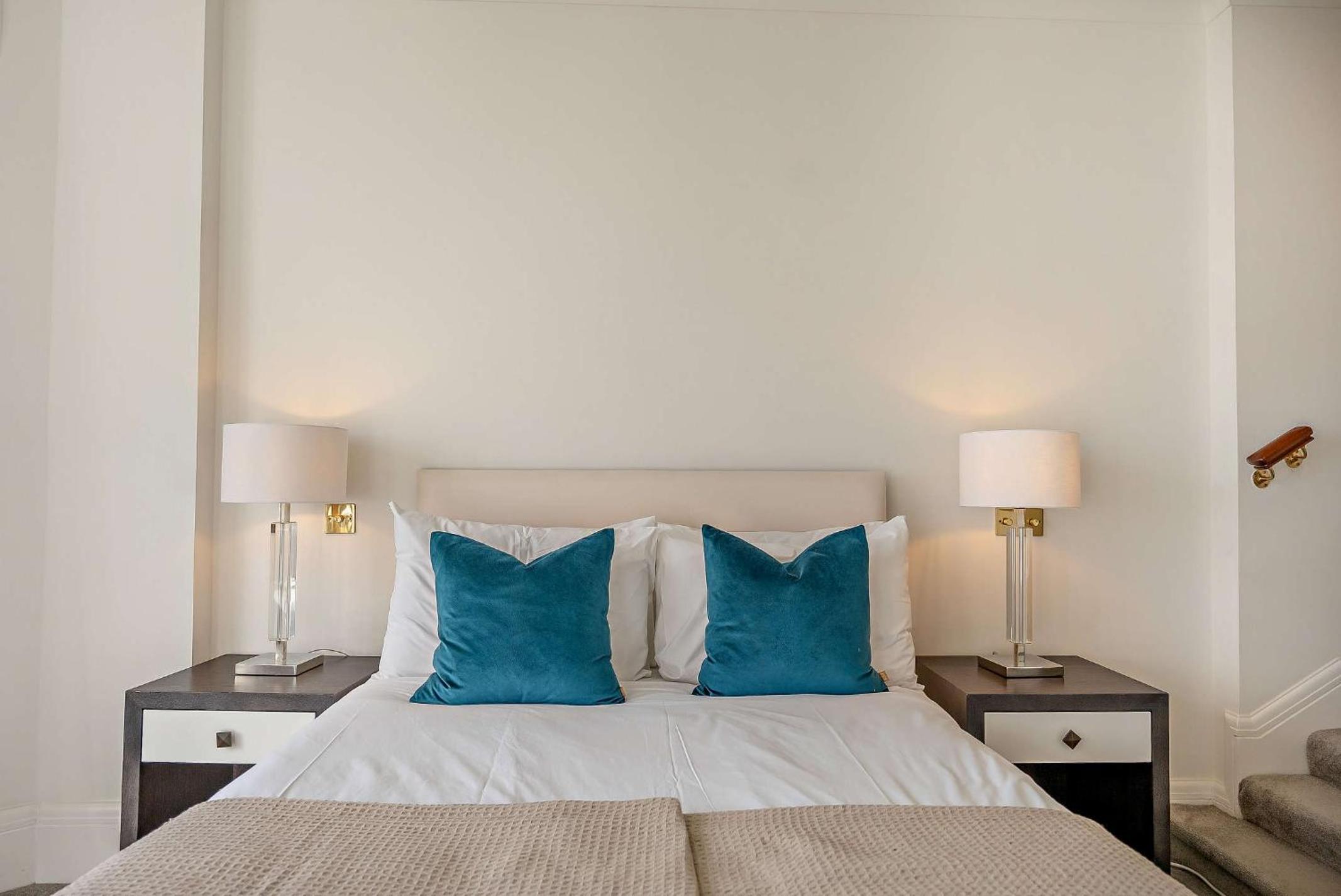 Strathmore Court Apartments