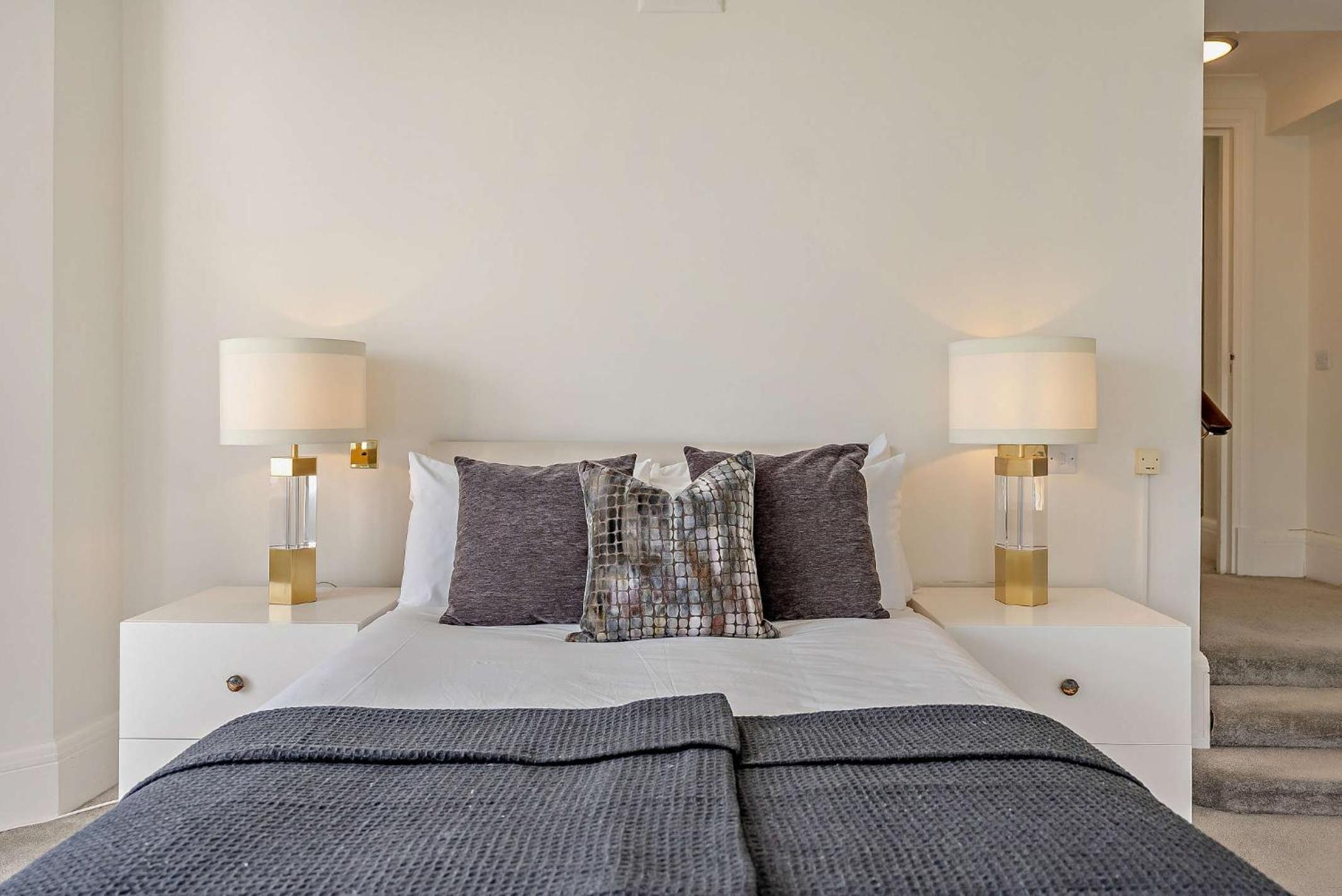 Strathmore Court Apartments