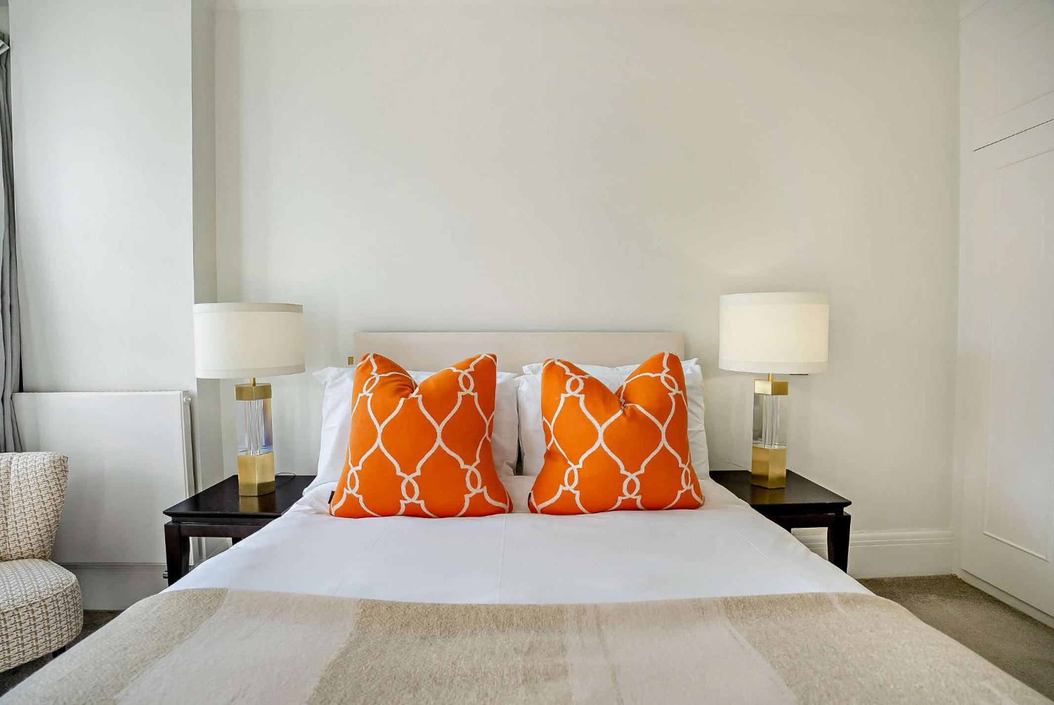 Strathmore Court Apartments
