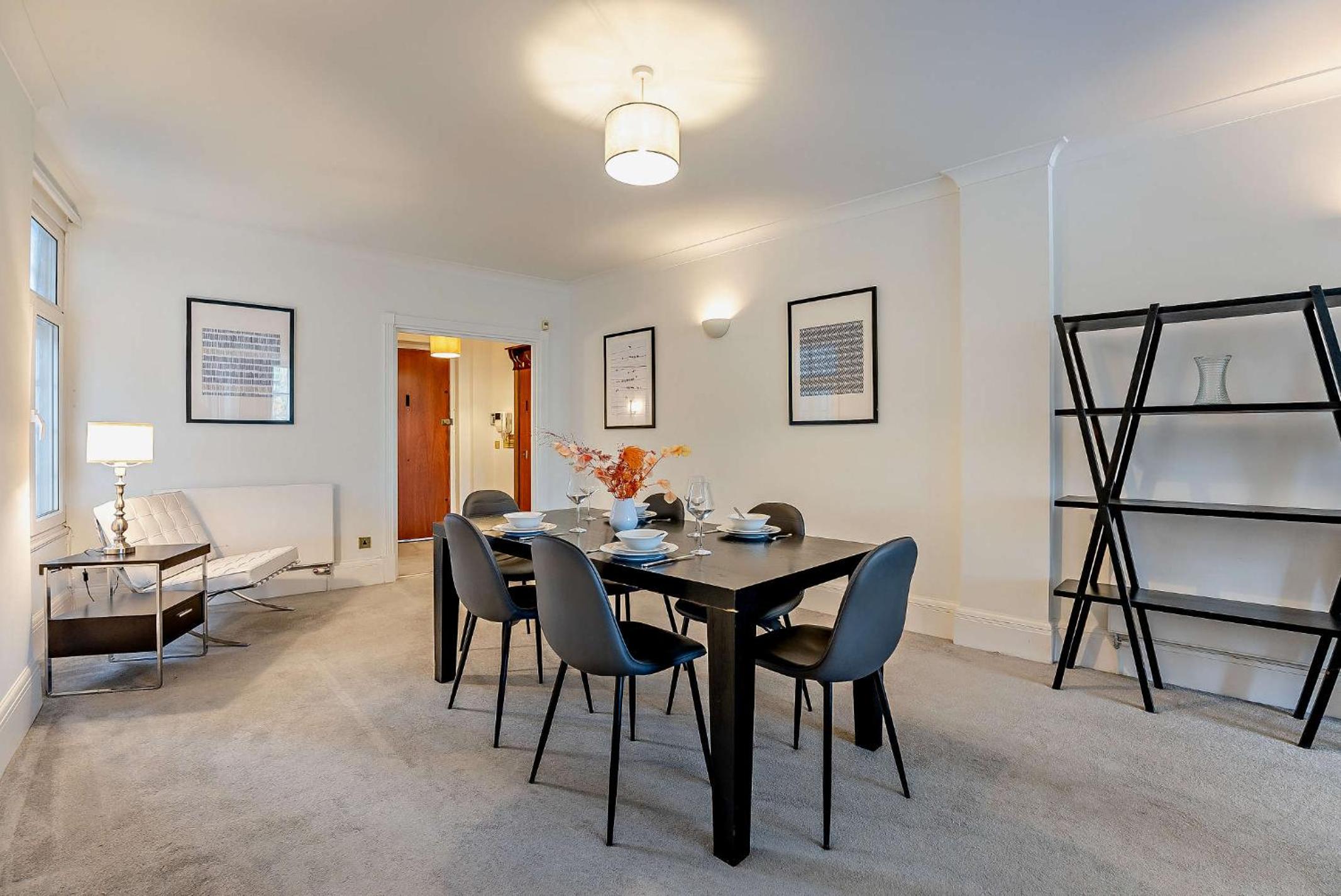 Strathmore Court Apartments