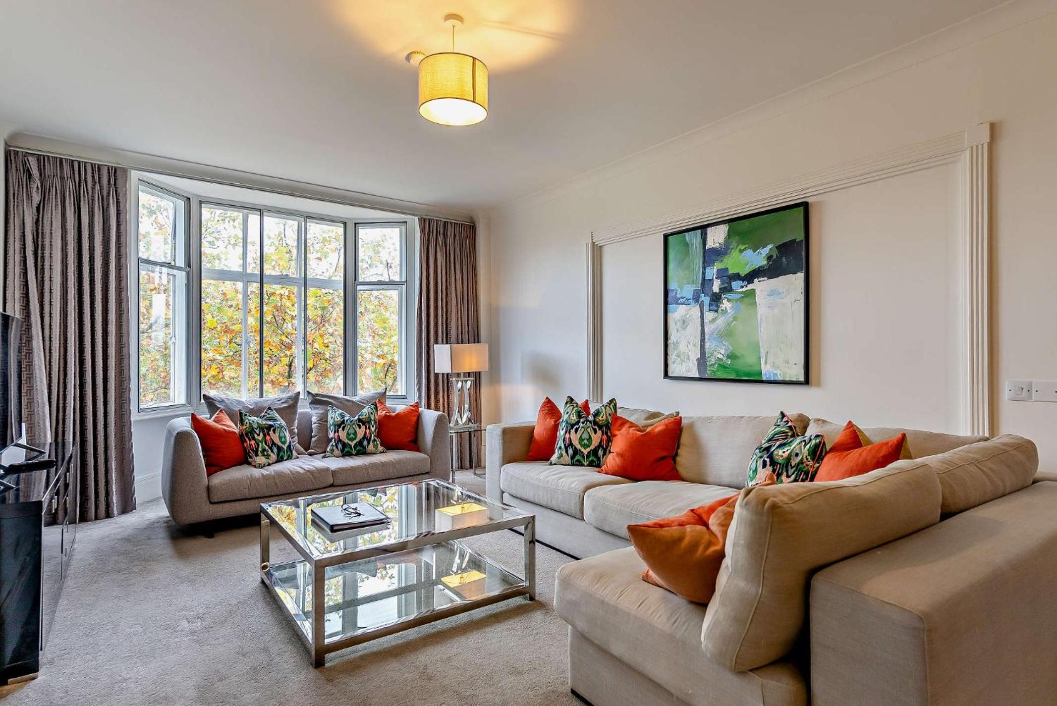 Strathmore Court Apartments