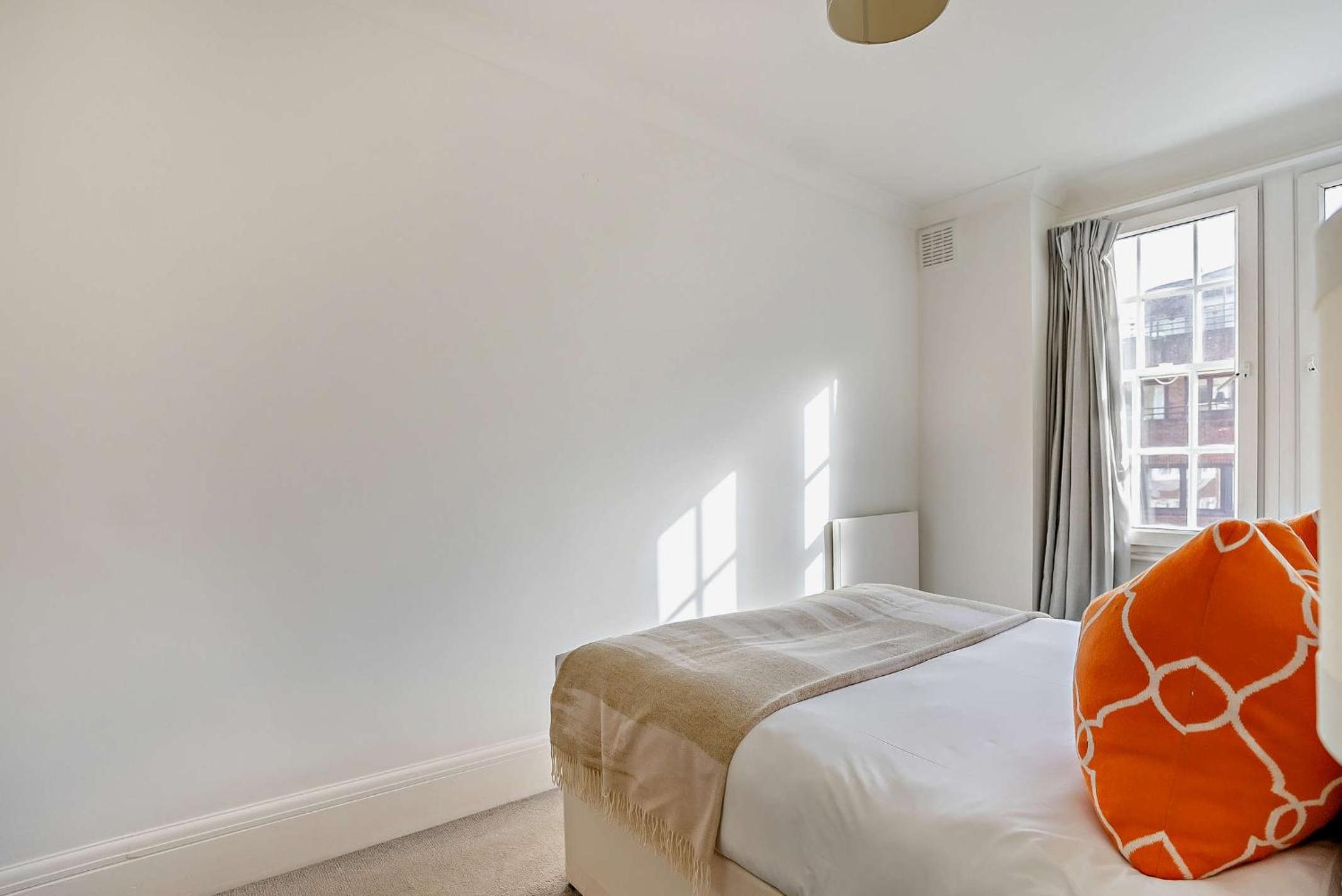 Strathmore Court Apartments