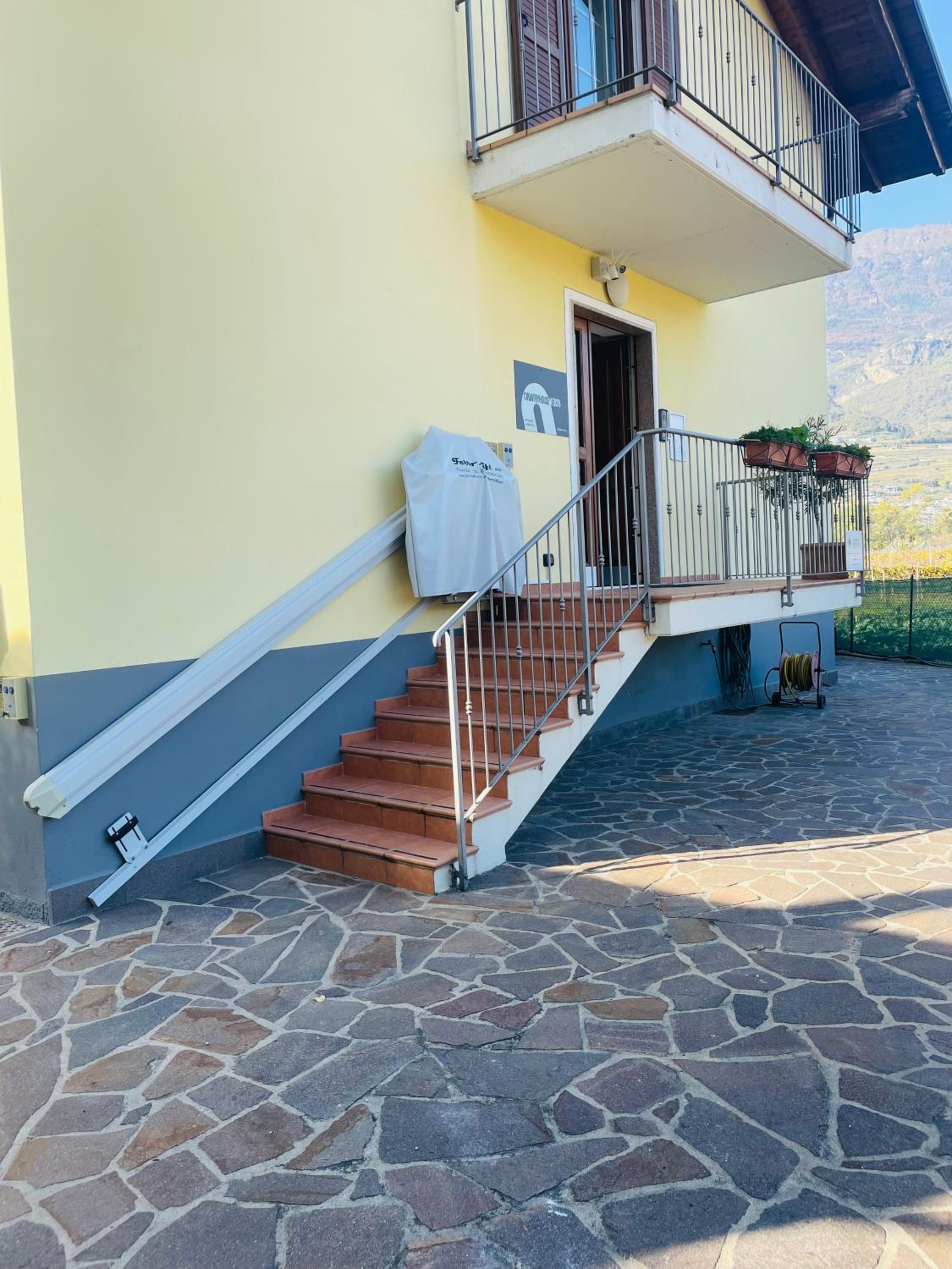 Countryhouse Verso