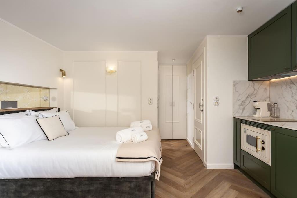 Alfama Classic Studio - Old Lisbon view 3