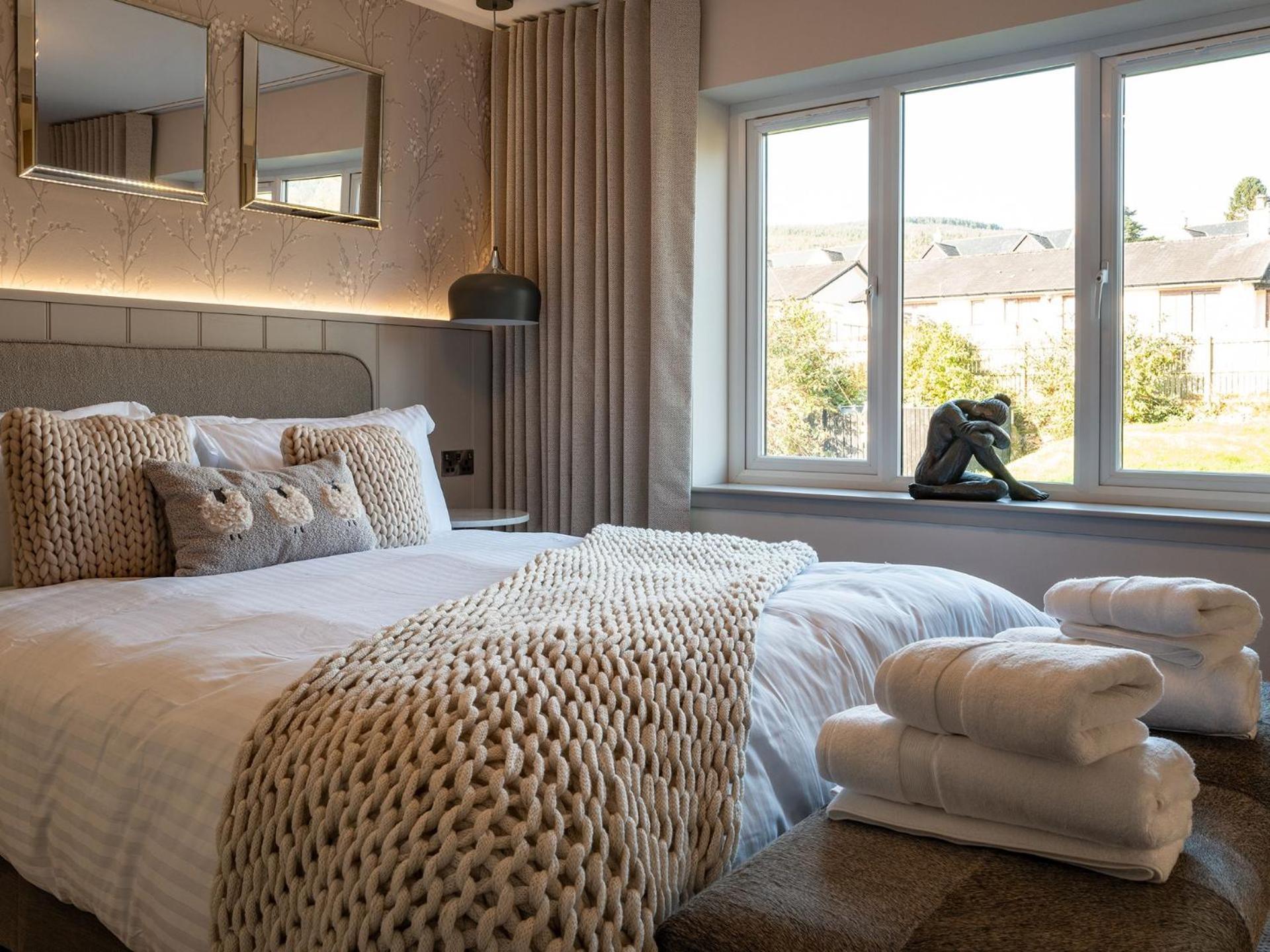 Hotel Arran Shores 9 - Image 1