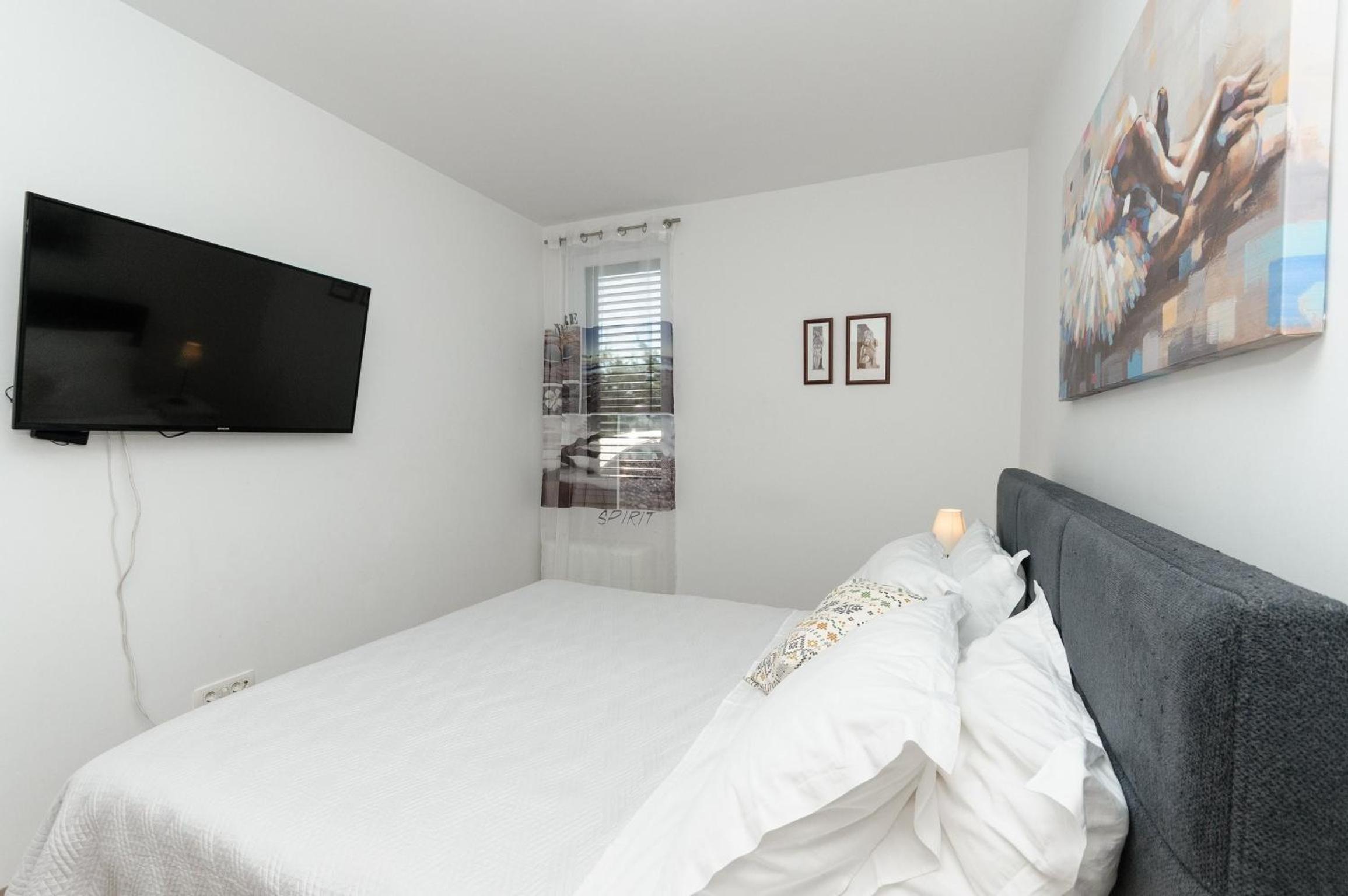 Luxury Villa with Heated Pool, Terrace, and Outdoor Amenities for Relaxation