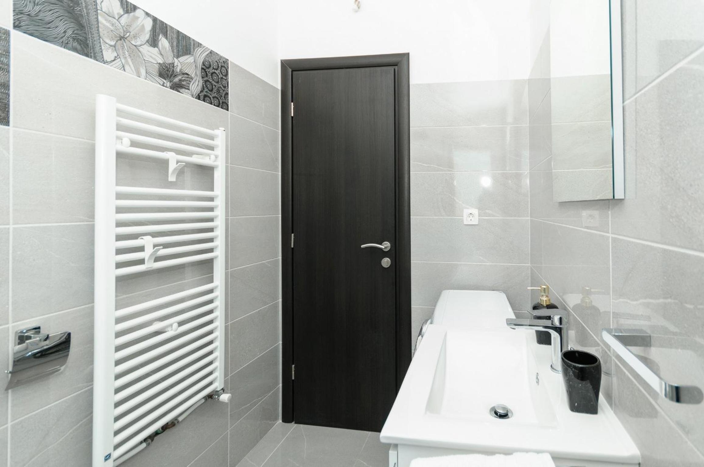 Luxury Villa with Heated Pool, Terrace, and Outdoor Amenities for Relaxation