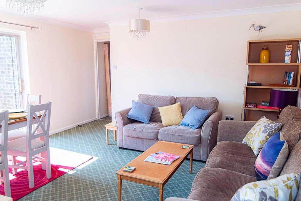 Seacroft at Botany Bay Sleeps 6-8 view 4