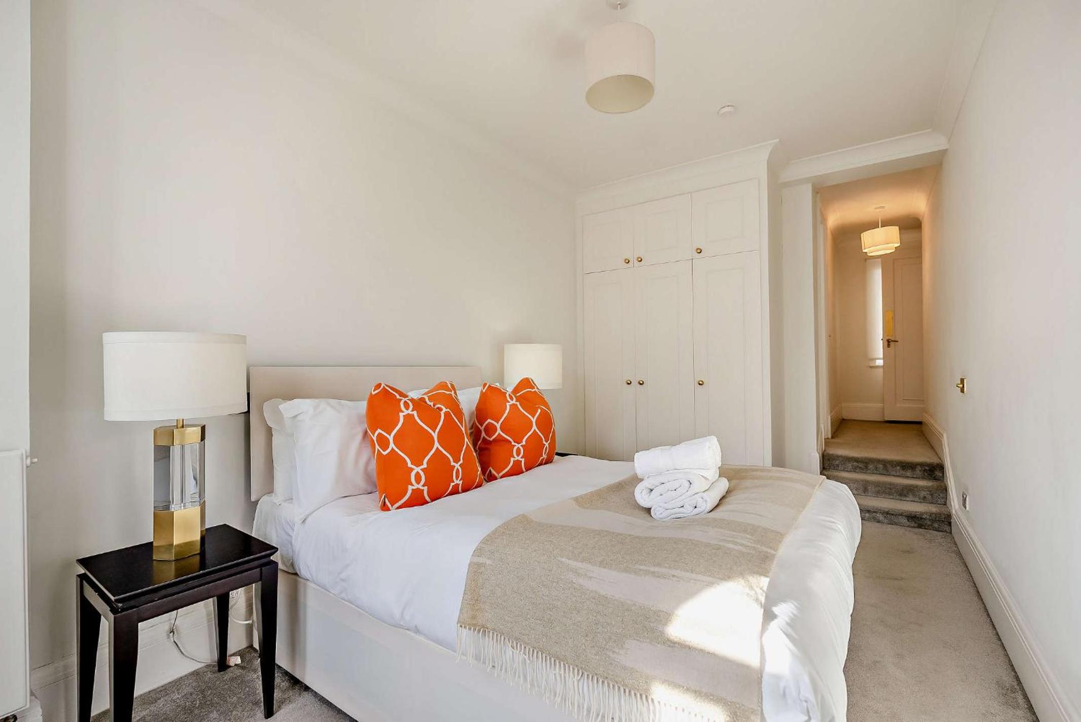 Strathmore Court Apartments
