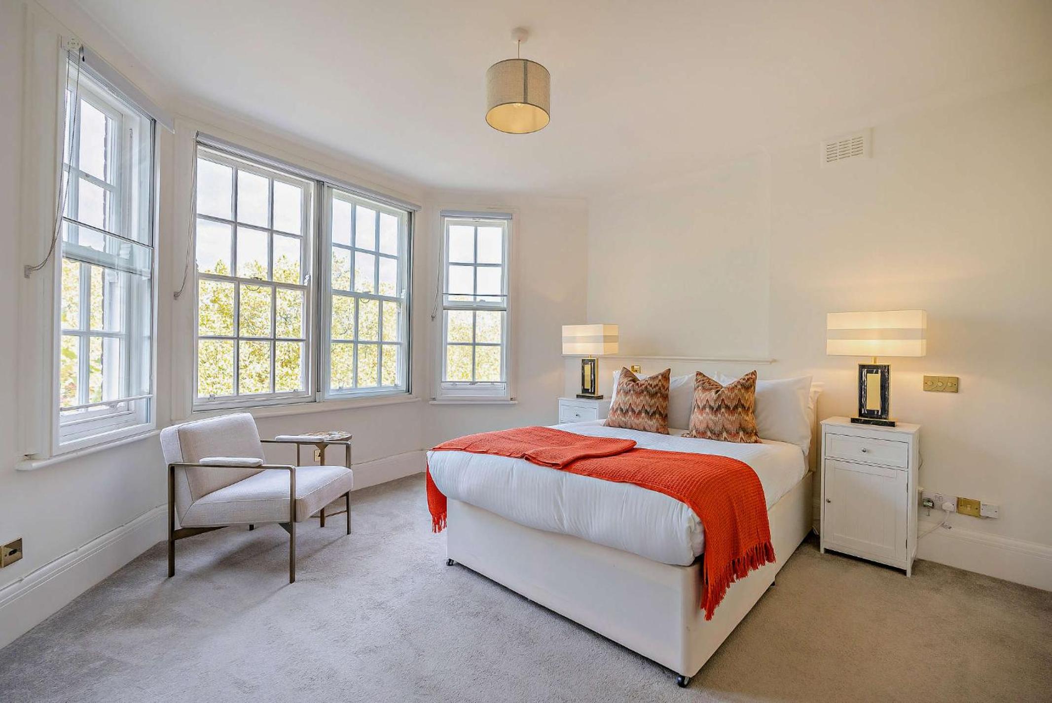 Strathmore Court Apartments